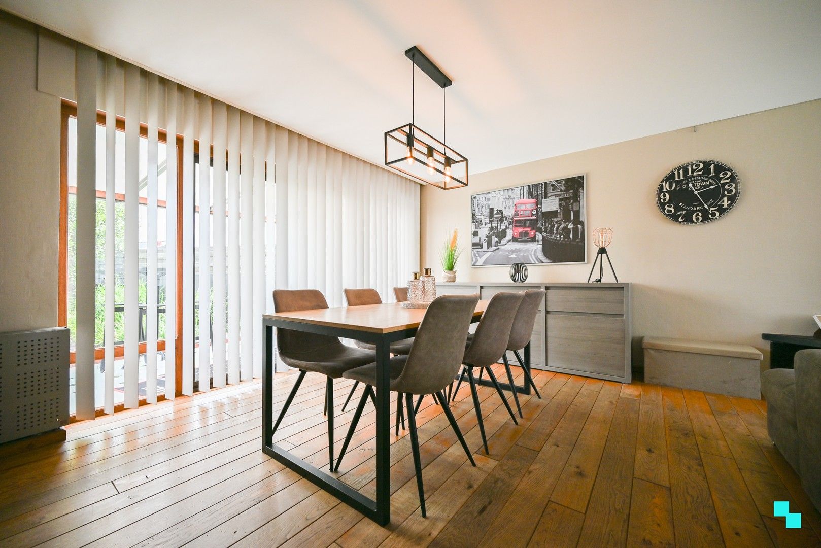 Rustig gelegen woning met gezellige tuin te Izegem foto 5