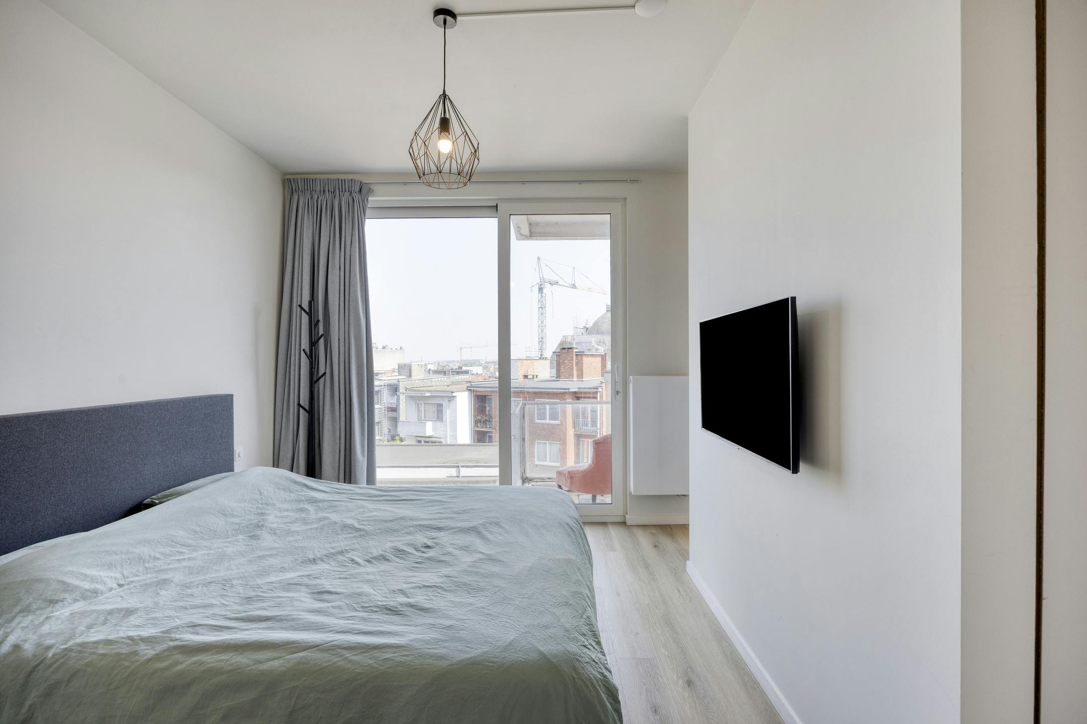 Uniek appartement met 3 slaapkamers te koop in Antwerpen foto 11