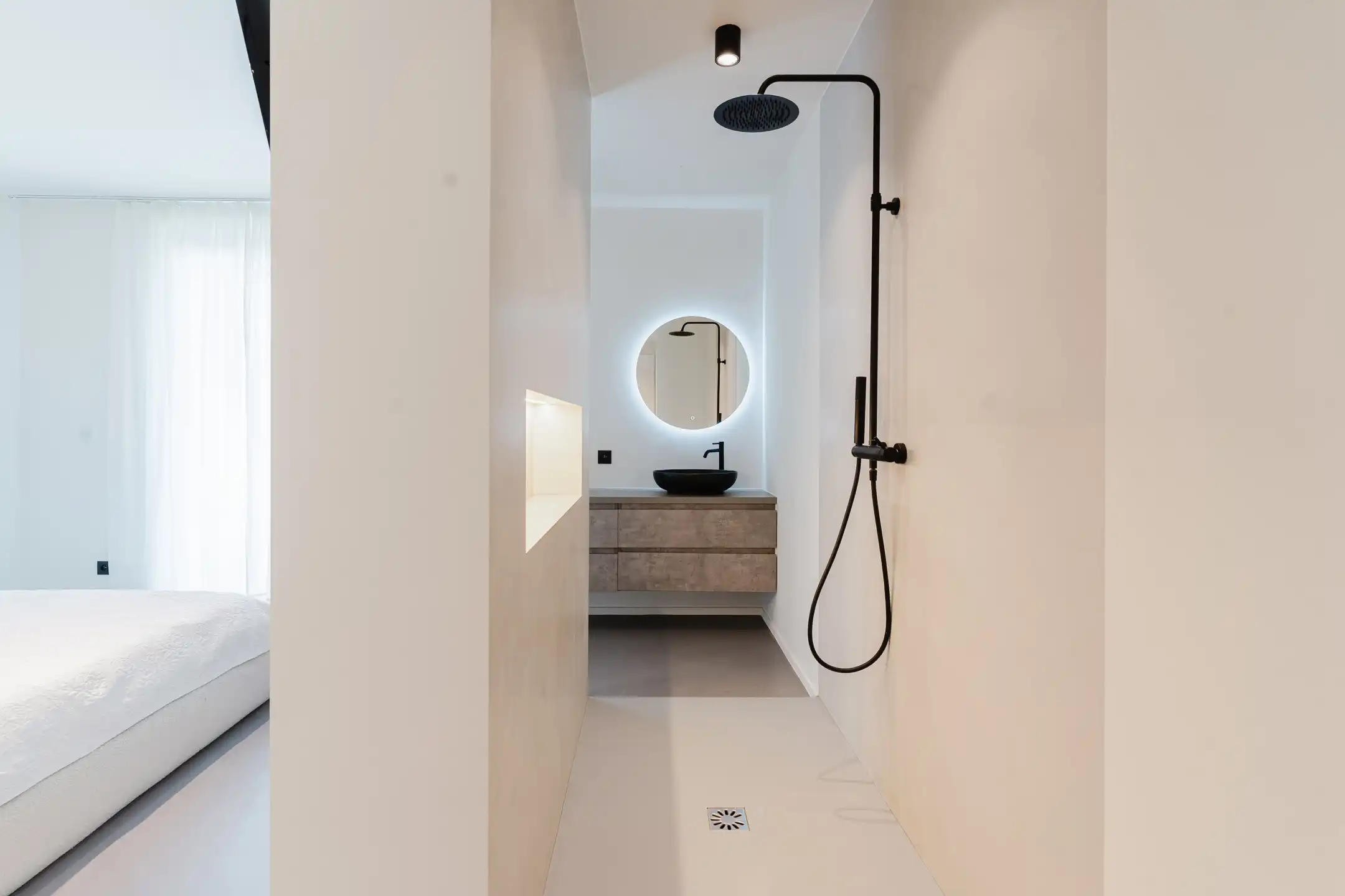 Modernistische woning met 4 slaapkamers en tuin te Drongen foto 10
