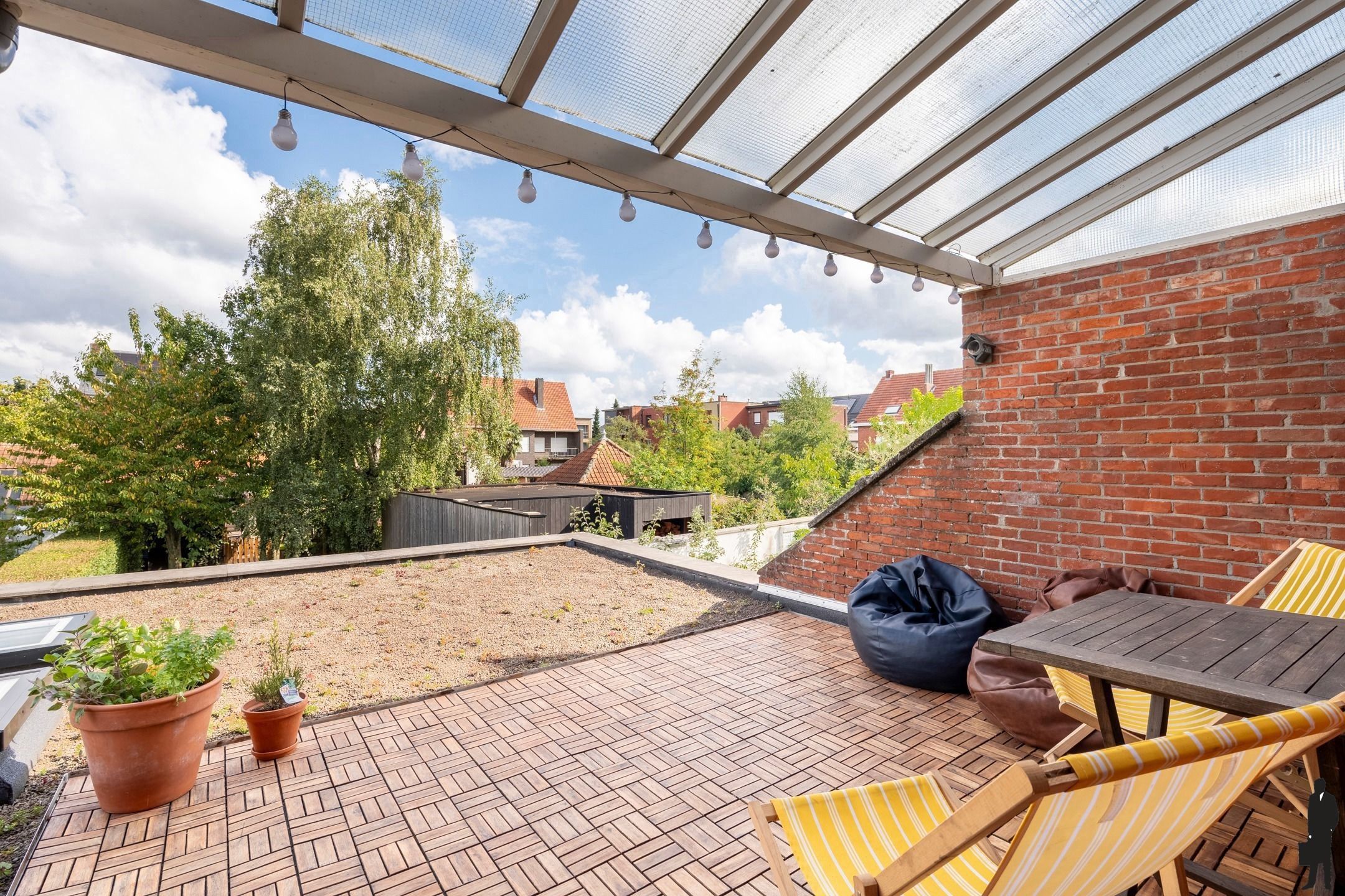Bel-etage woning met 3slks, inpandige garage en hobbyruimte foto 14