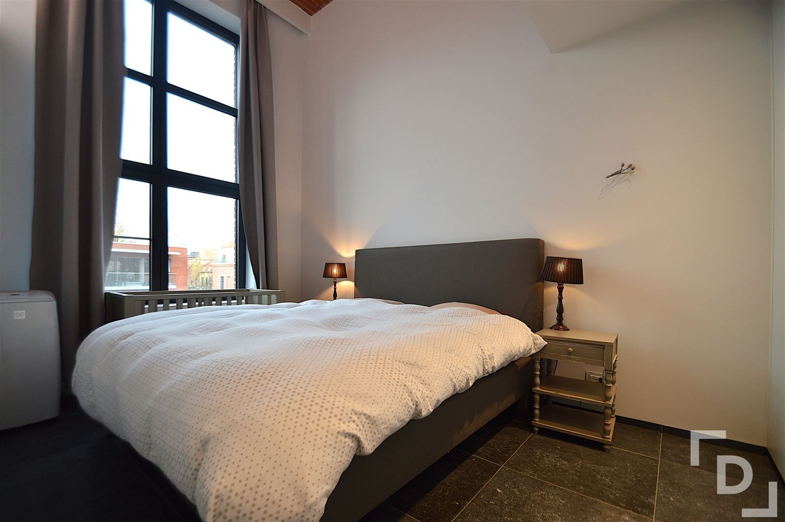 Duplex appartement in loftstijl in Ieper centrum foto 7