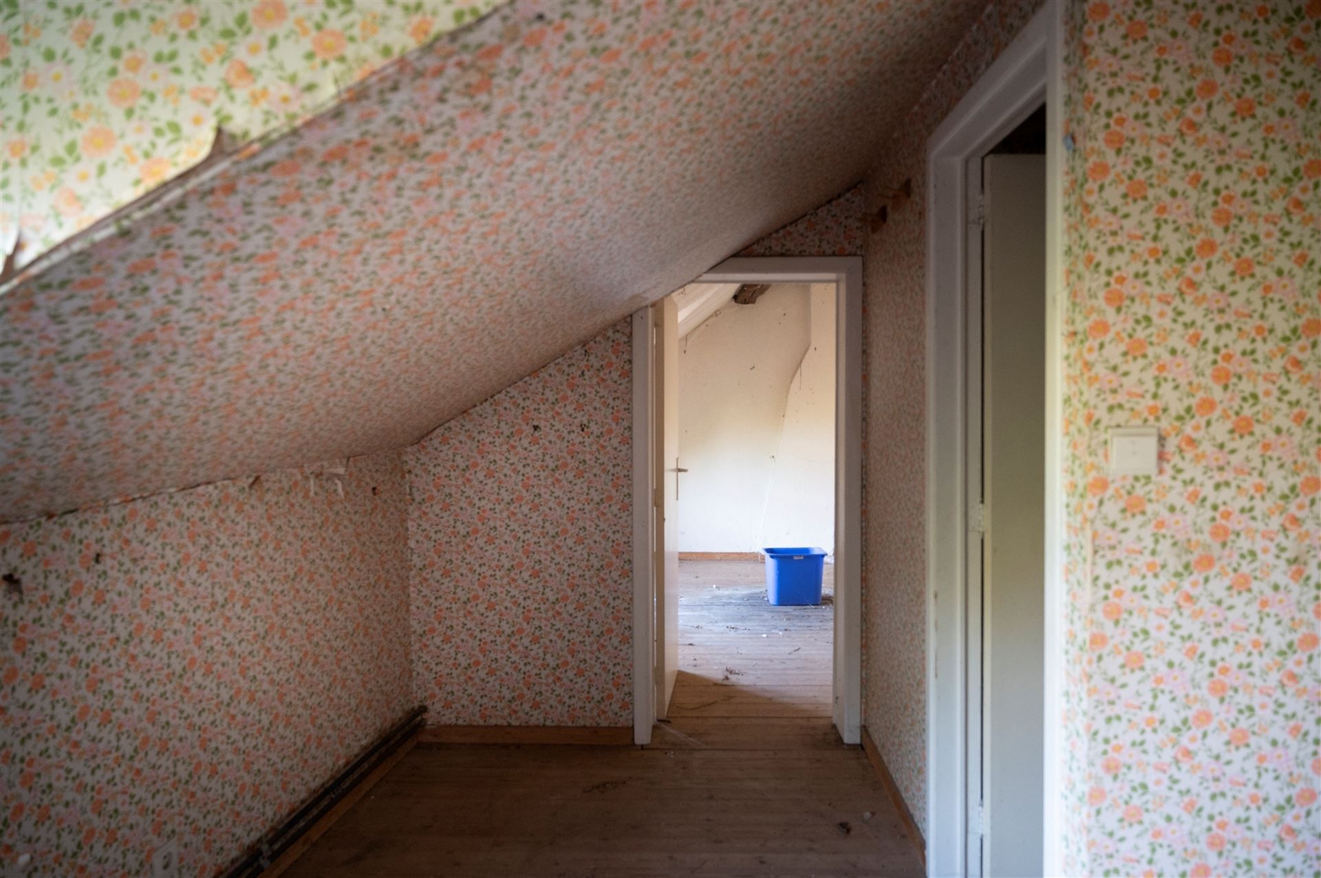 volledig te renoveren woning foto 19