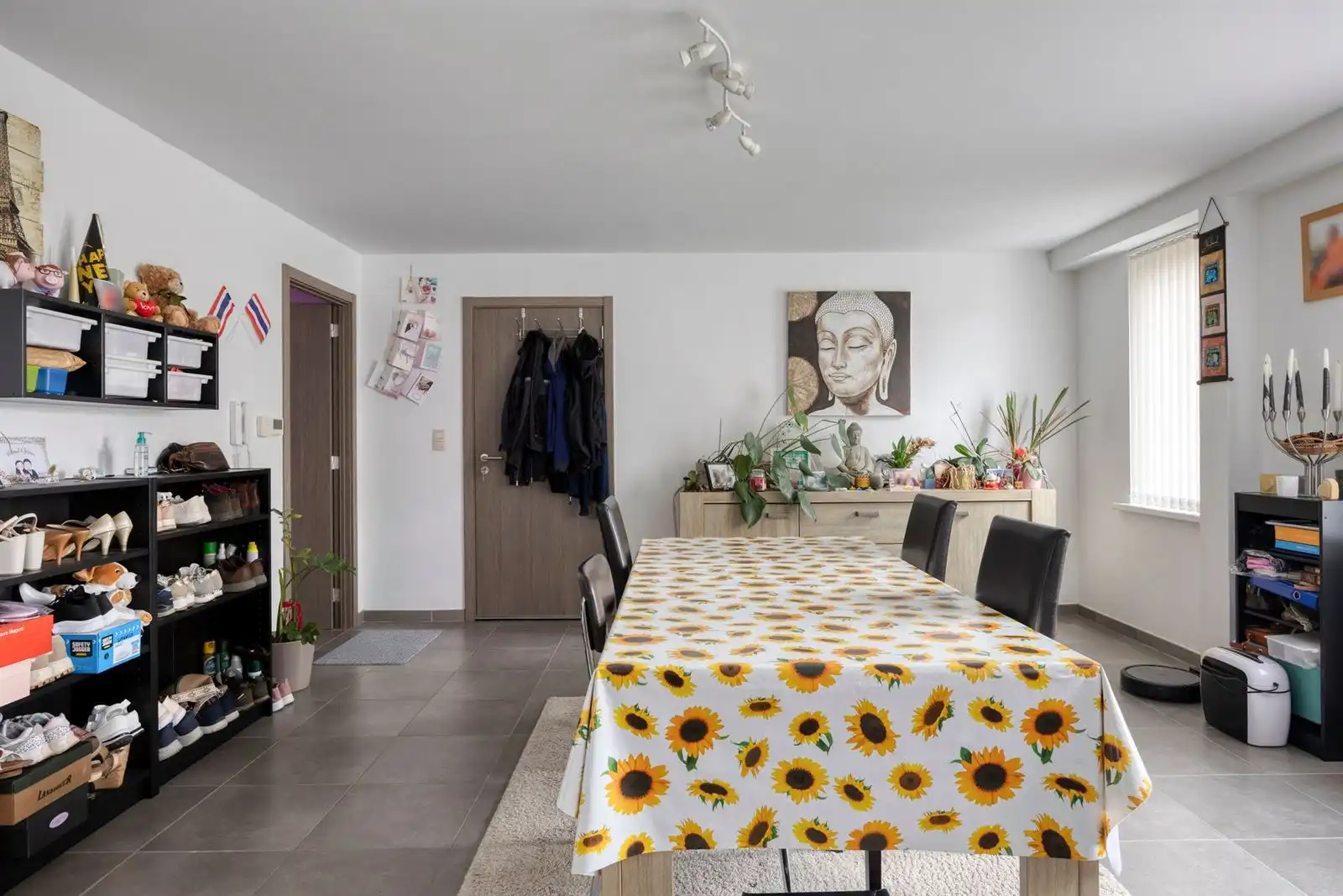 Gelijkvloers appartement te koop met 2 slaapkamers foto 4