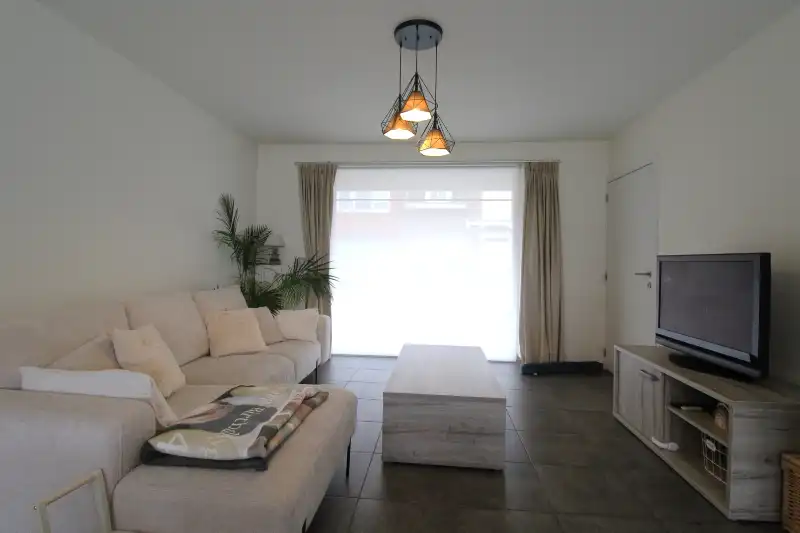 Instapklare woning in centrum Roeselare foto 3