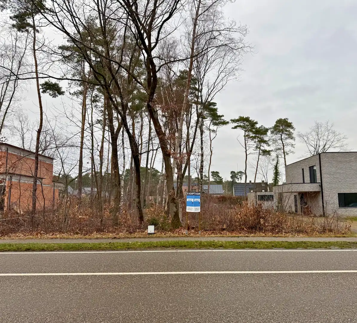 Halfopen bouwgrond foto 3