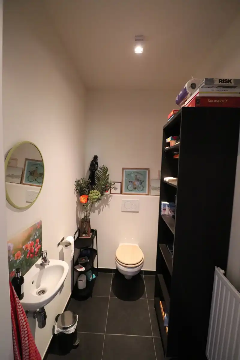 Een energiezuinige woning met 2 slaapkamers, tuin en garage. foto 9
