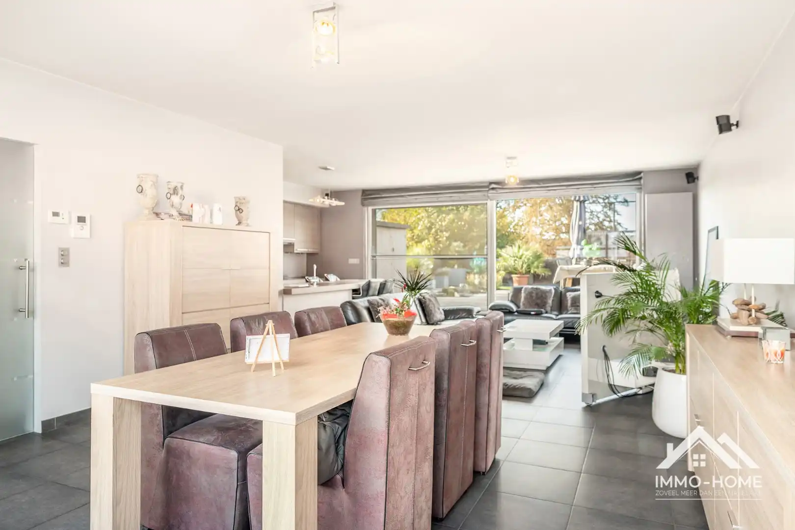 Een absolute parel van een appartement!! foto 6