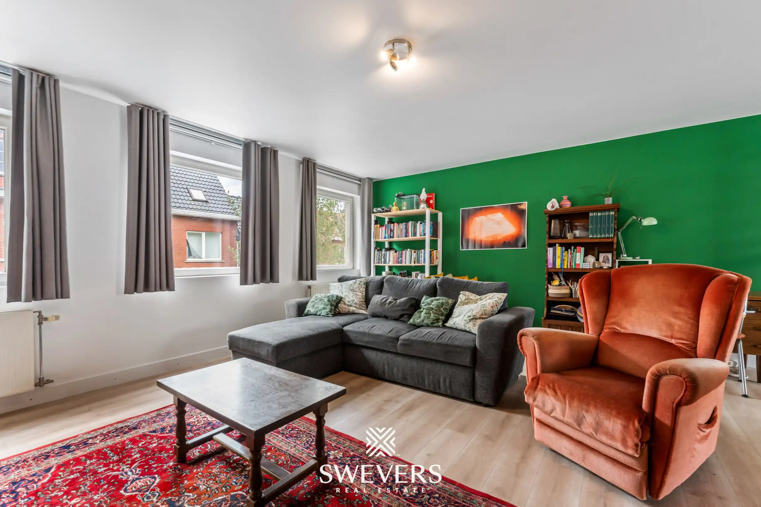 Instapklaar ruim duplex-appartement met 3 slaapkamers op toplocatie foto 4