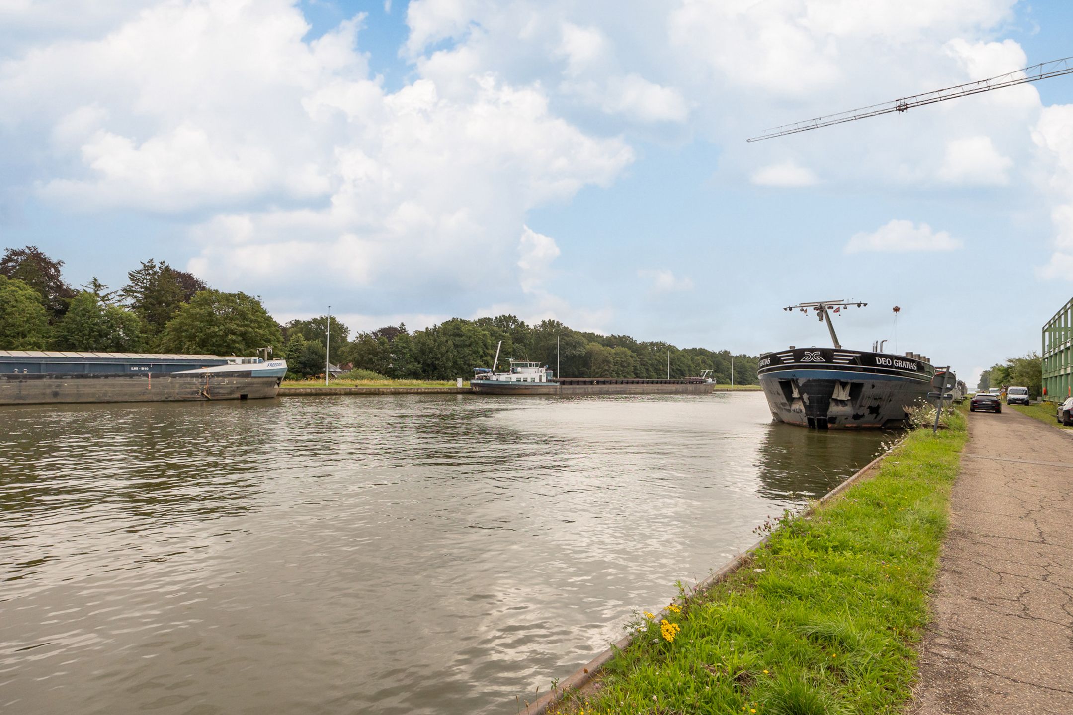 Prachtige duplexloft in project “Kanaal” van Axel Vervoordt. foto 18