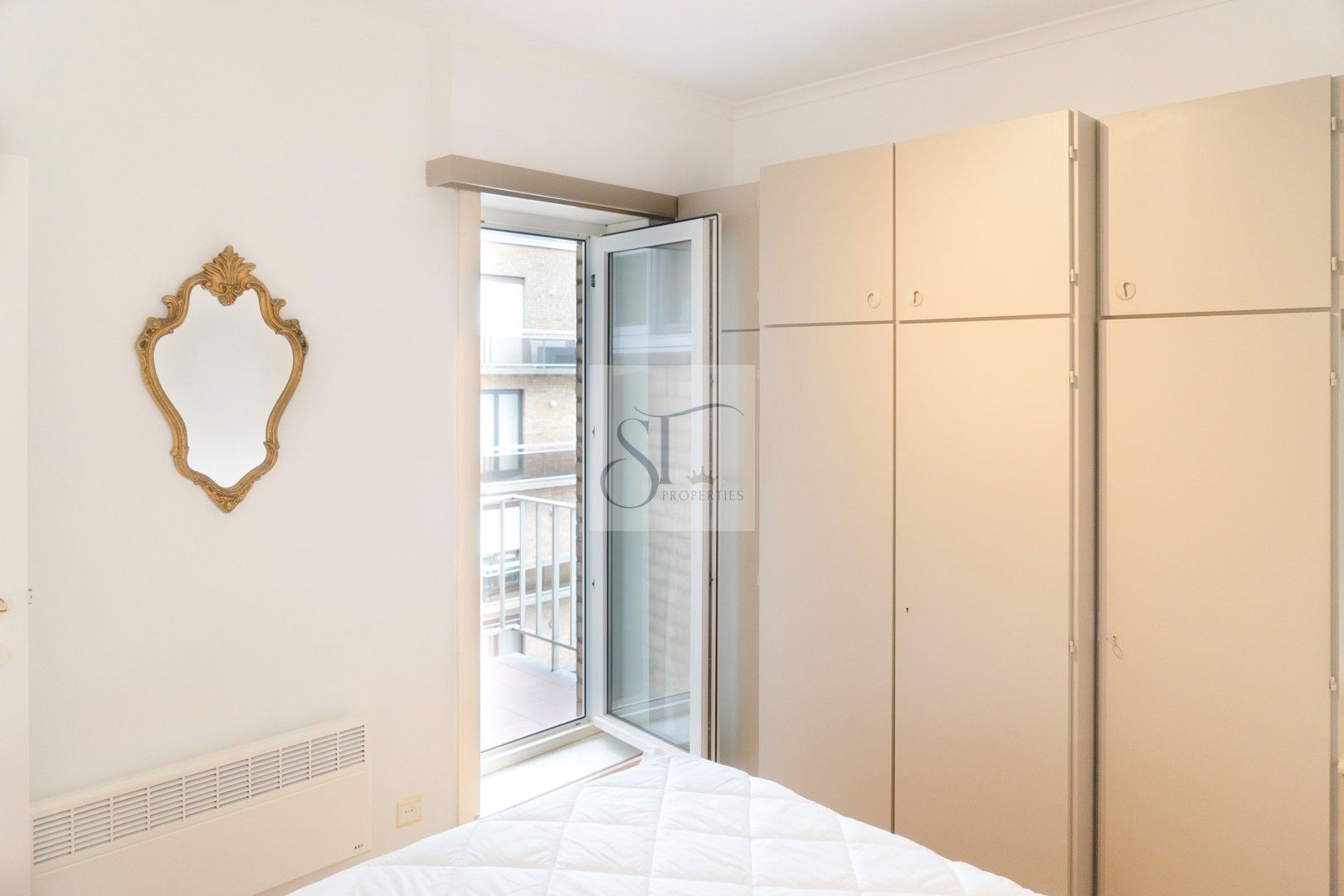 Gemeubeld appartement met zeezicht op toplocatie! foto 12