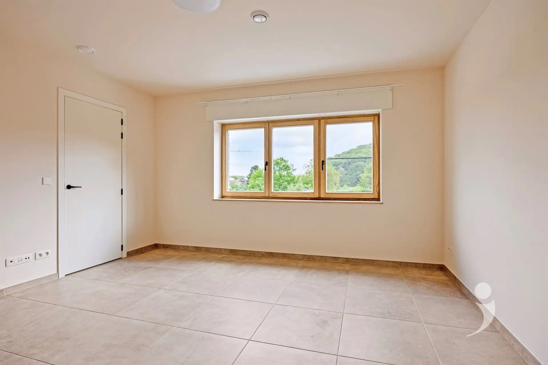 Riant huis met 5 slpk en 3 bdk - Co-housing mogelijk! foto 9