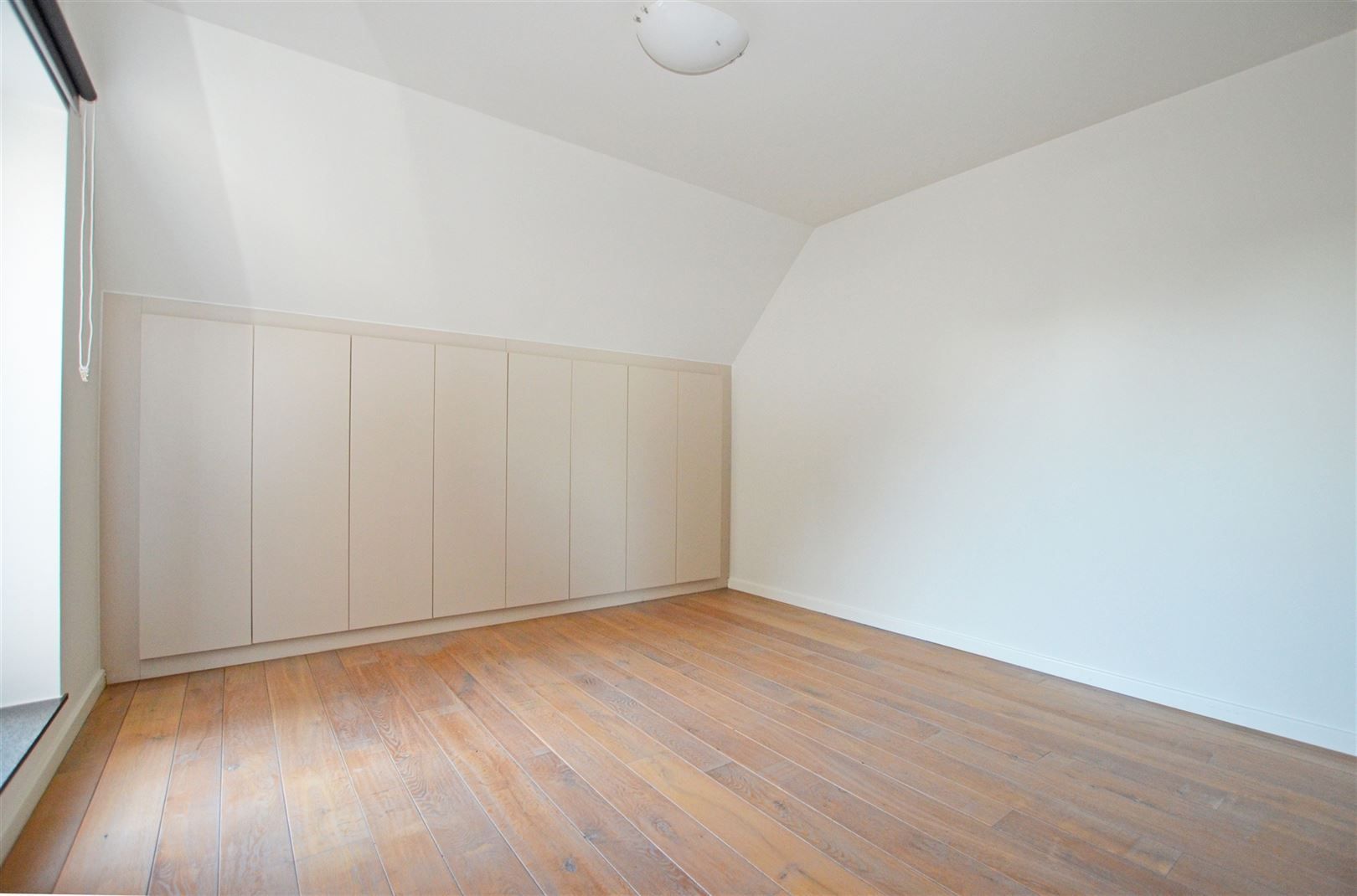 Instapklaar duplex-appartement op centrale ligging foto 9
