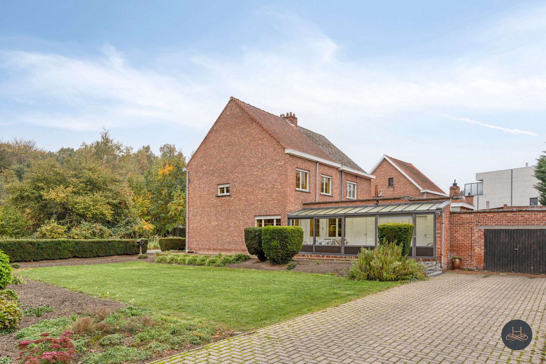 Halfopen woning met tuin en renovatiepotentieel foto 25