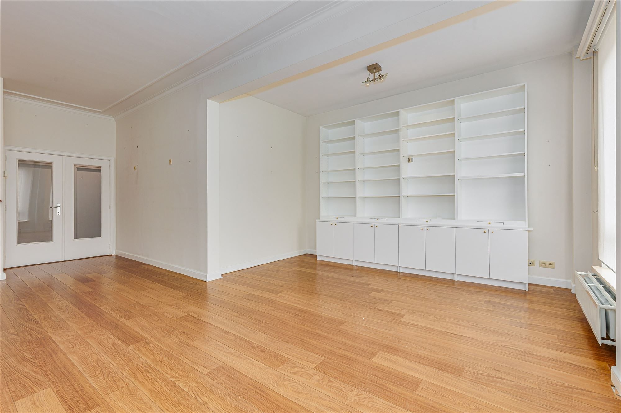 Gerenoveerd opbrengsteigendom met twee appartementen te koop foto 14