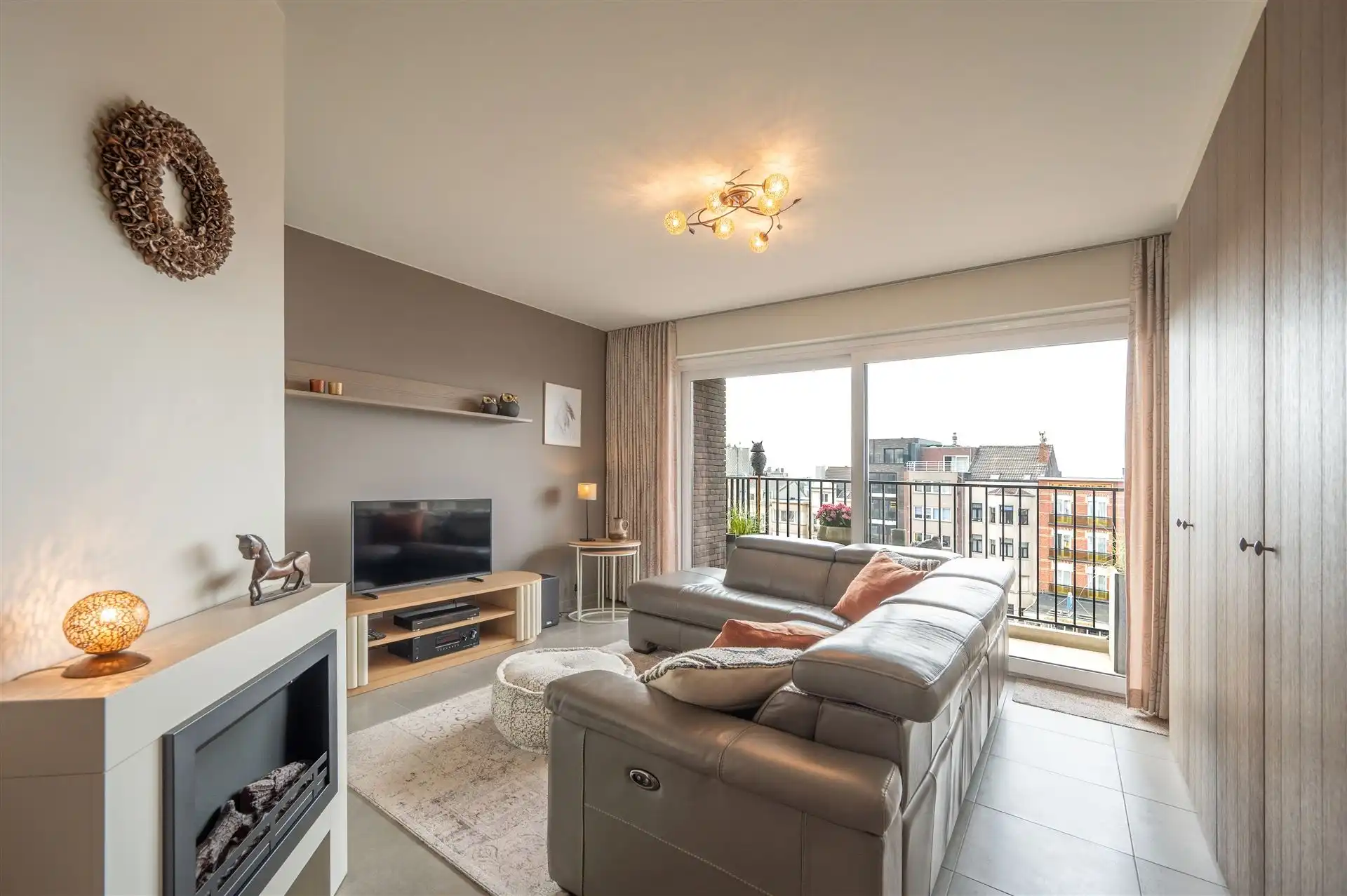 Prachtig duplex appartement nabij Zeedijk foto 3