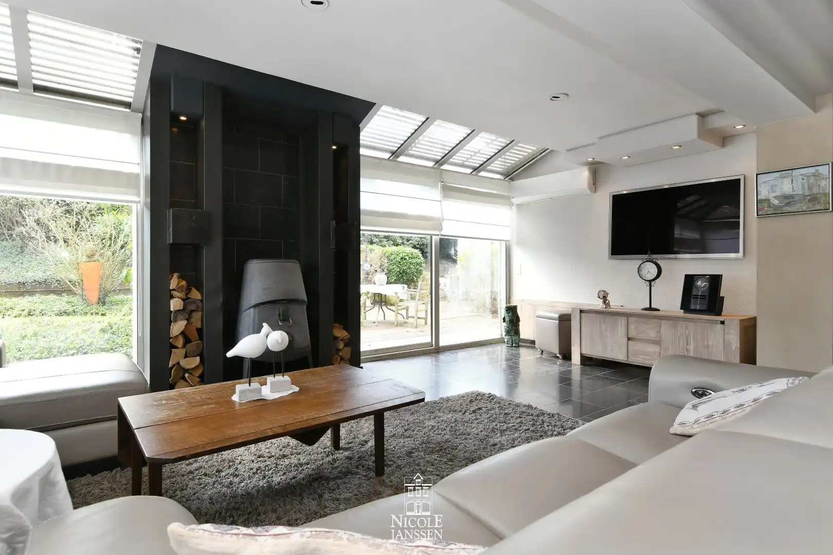 Ruime villa op een royaal perceel foto 7