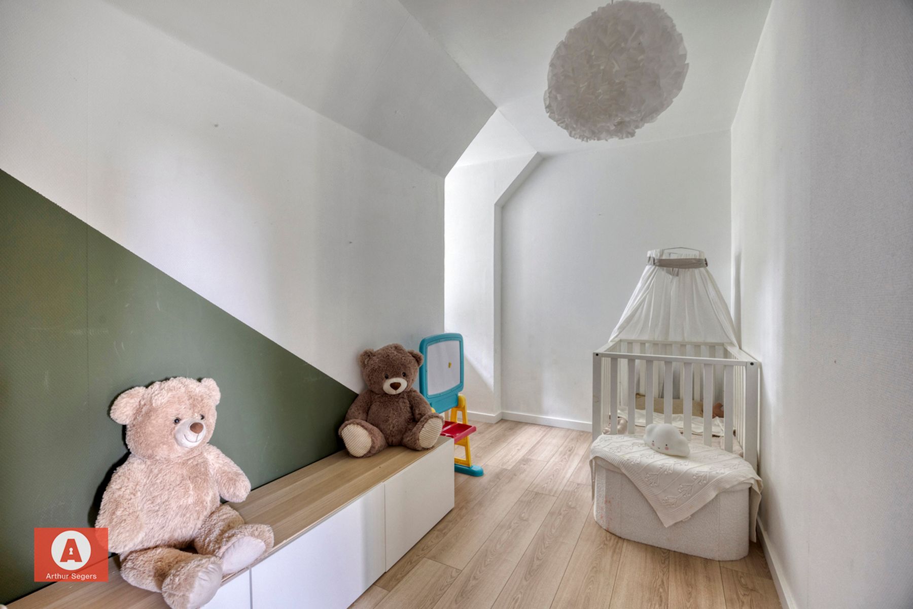 Landelijke open bebouwing in rustige, doodlopende straat foto 19