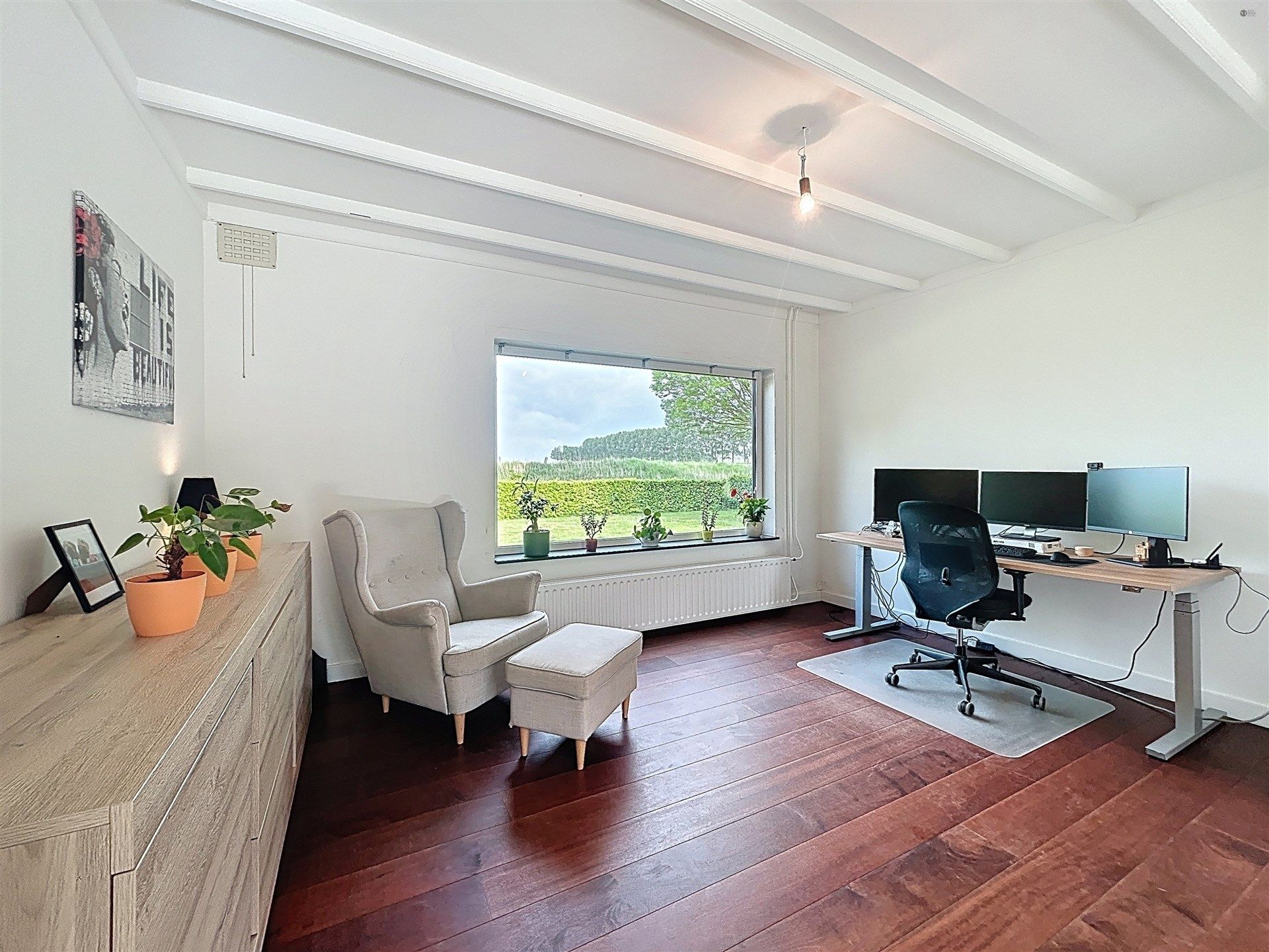 Prachtige villa met 5 slaapkamers, garage en verwarmd zwembad op perceel van 5864 m². foto 5