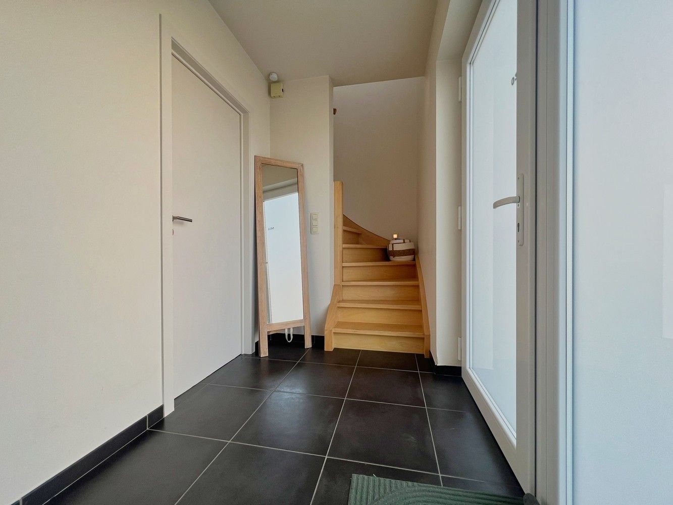 Energiezuinige gezinswoning (3 slpks) met zonnige tuin! foto 9