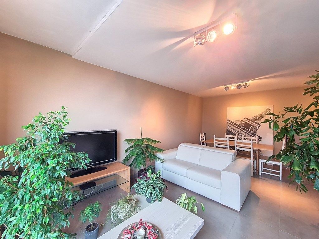 Ruime duplex met 2 slpks foto 3