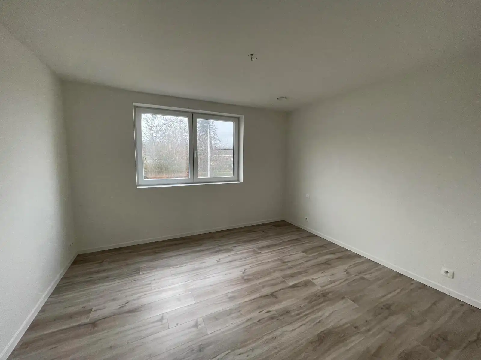 LEDE - Recente BEN-woning met gezellige tuin. foto 10