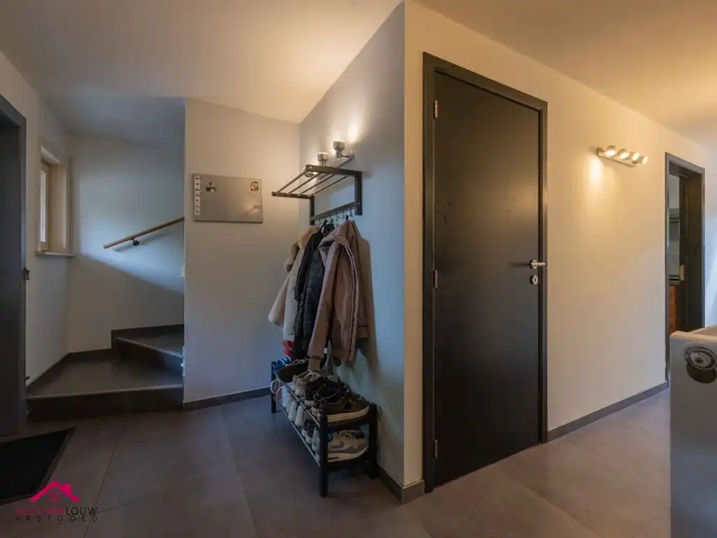 Riante vrijstaande woning met praktijkruimte foto 35