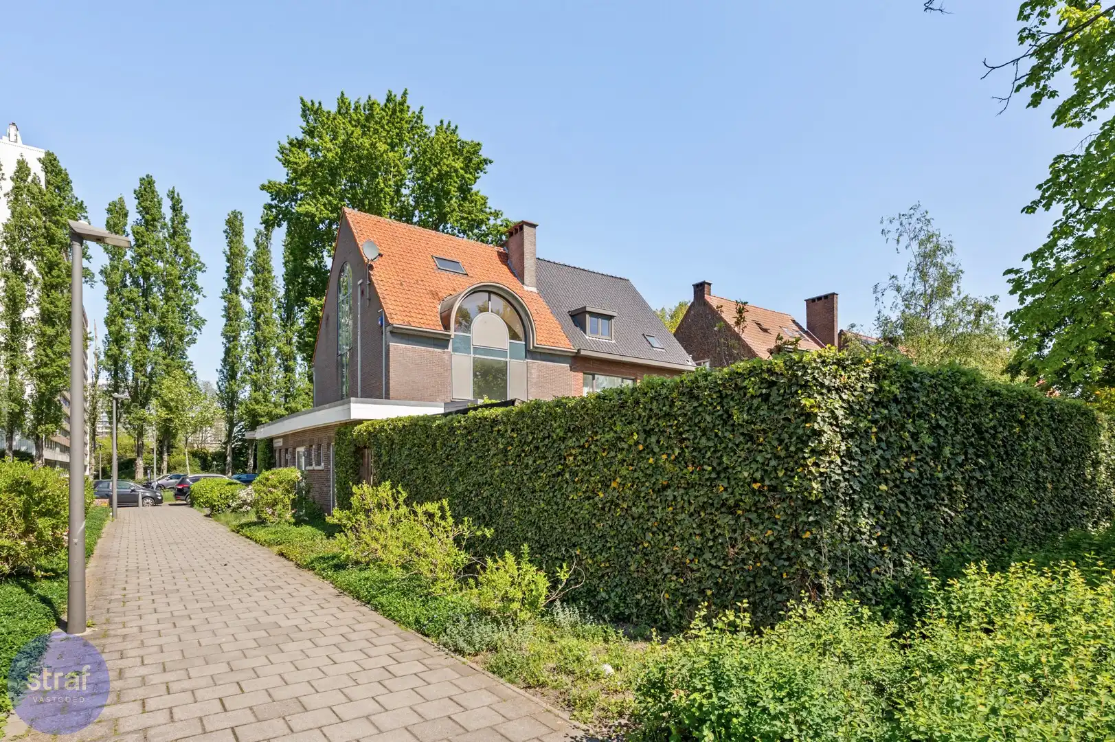 Ruim (en ook groot) huis op Linkeroever&nbsp;met praktijkruimte/ studio foto 22