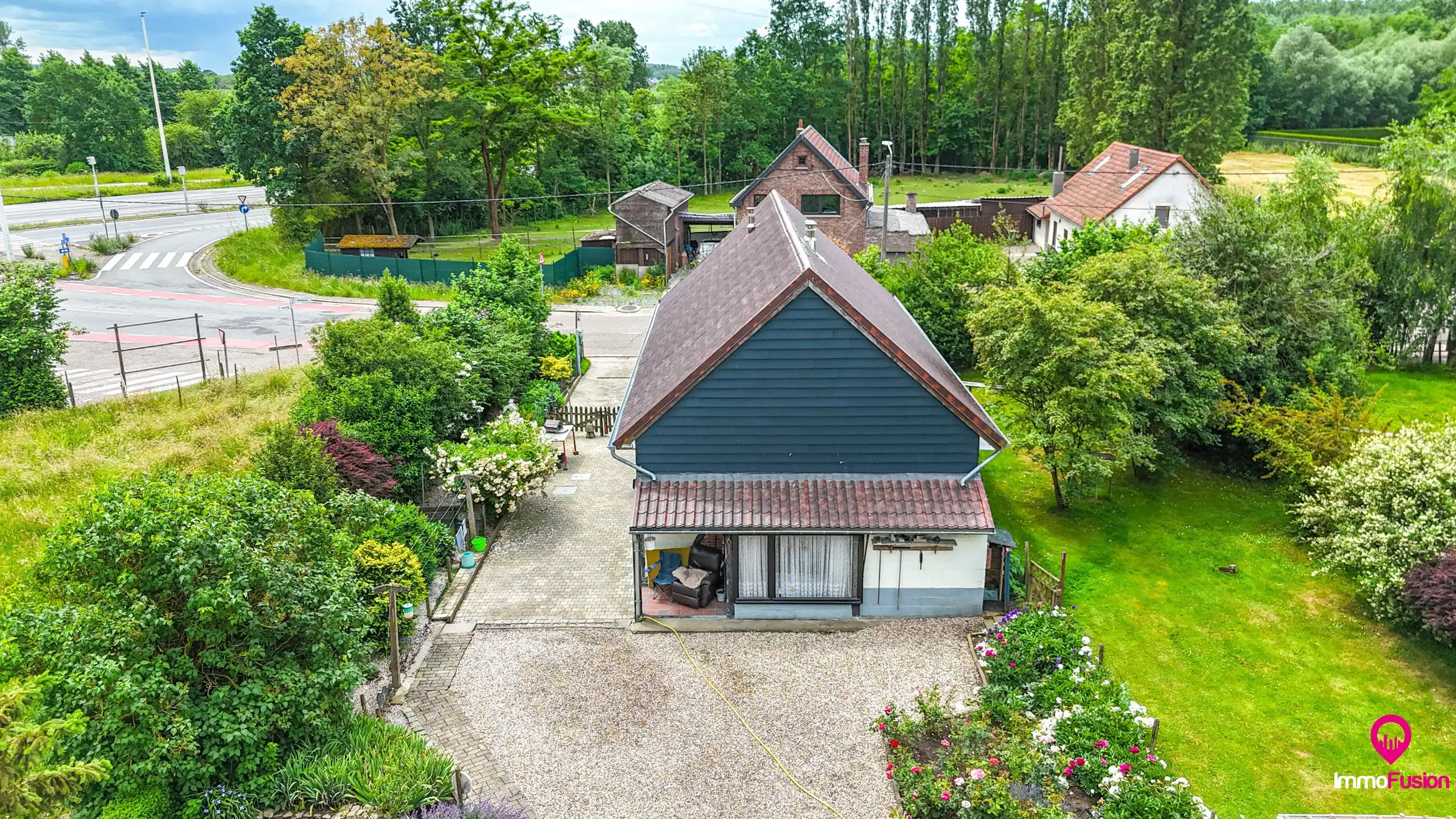 Charmante woning met 2 slpks op prachtig perceel van 68 are! foto 51