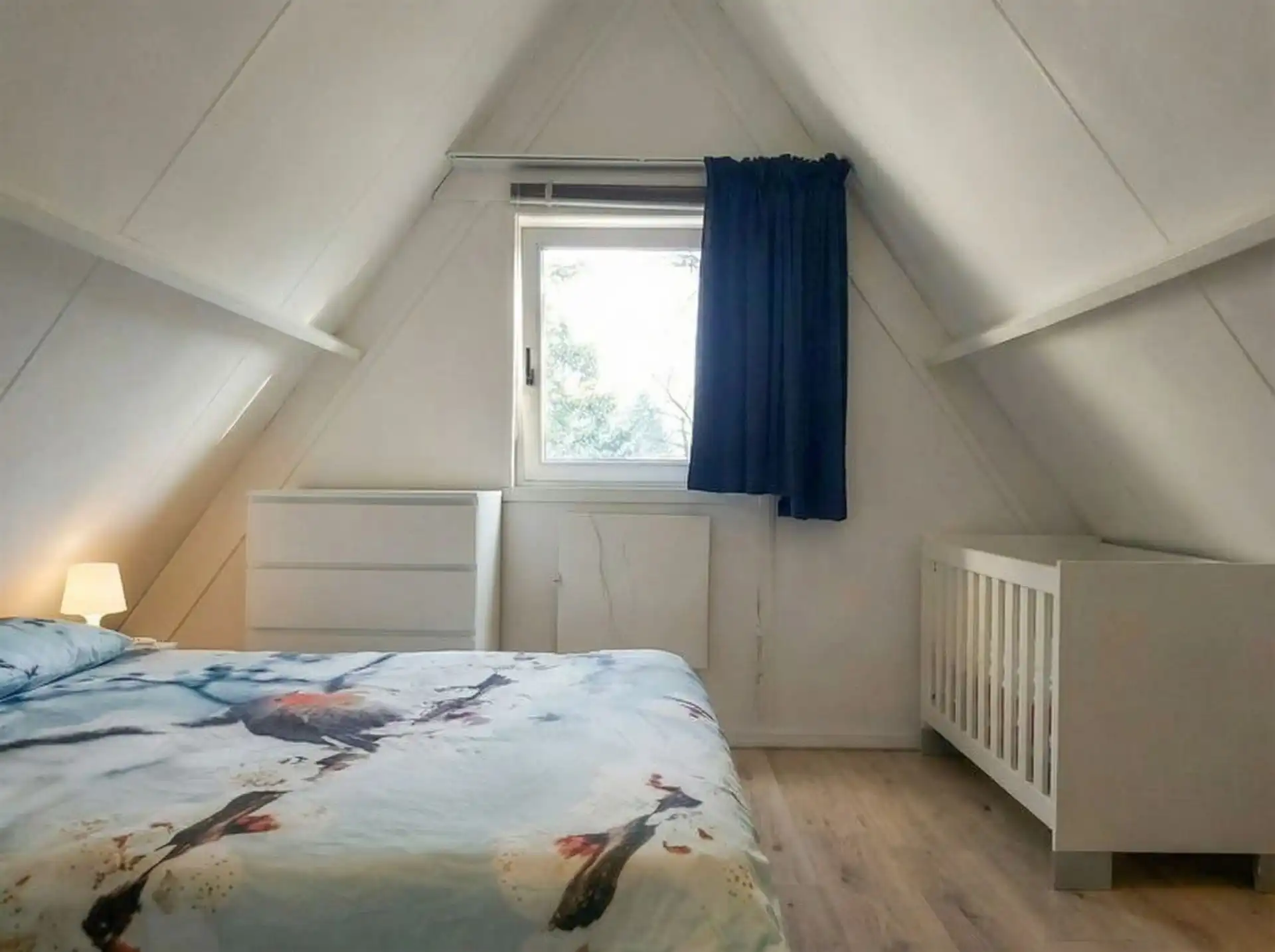 Vakantiewoning met 2 slaapkamers en ruime tuin op vakantiedomein Sonnevijver te Rekem! foto 7