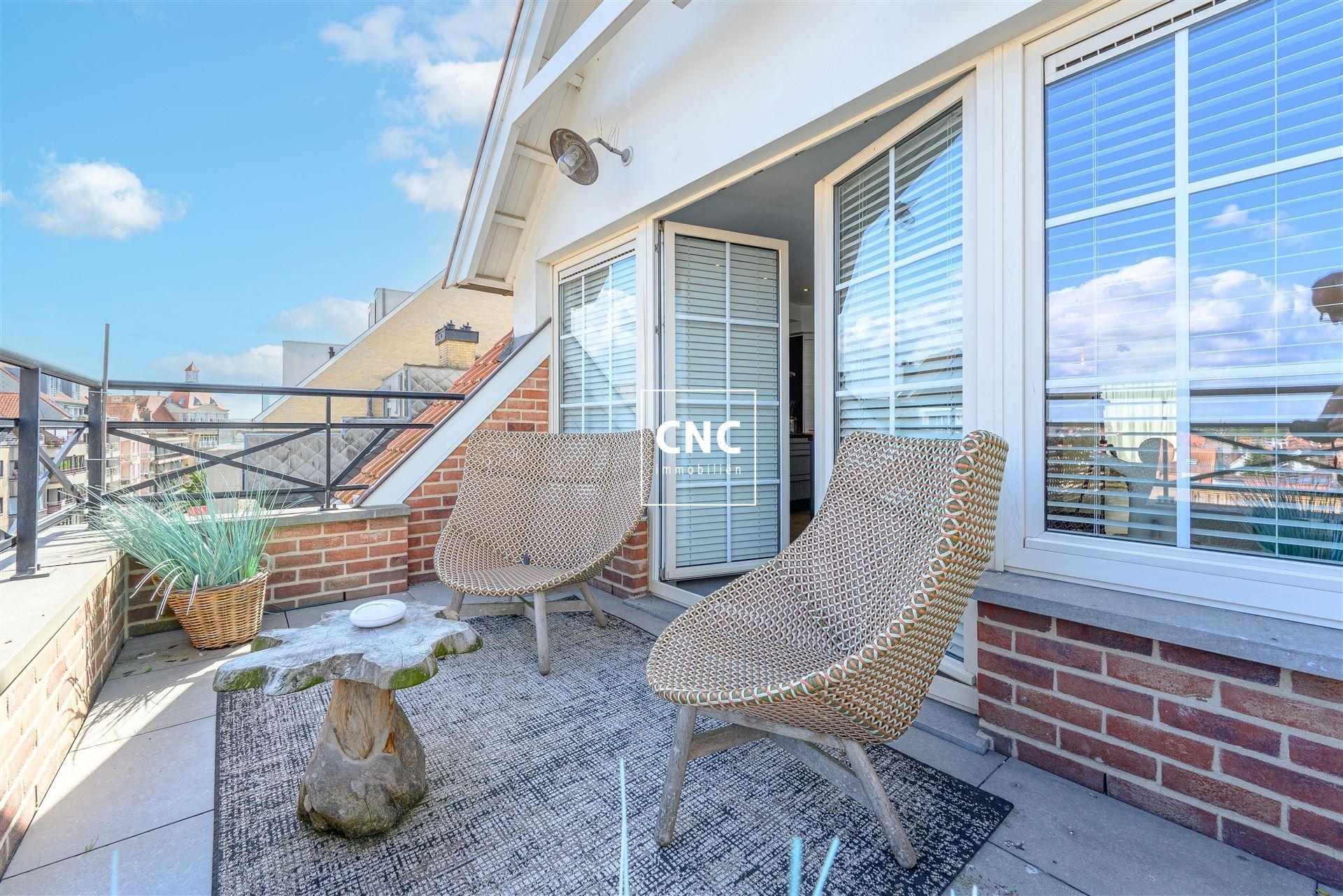 Prachtig instapklaar duplexappartement met 2 grote terrassen foto 16