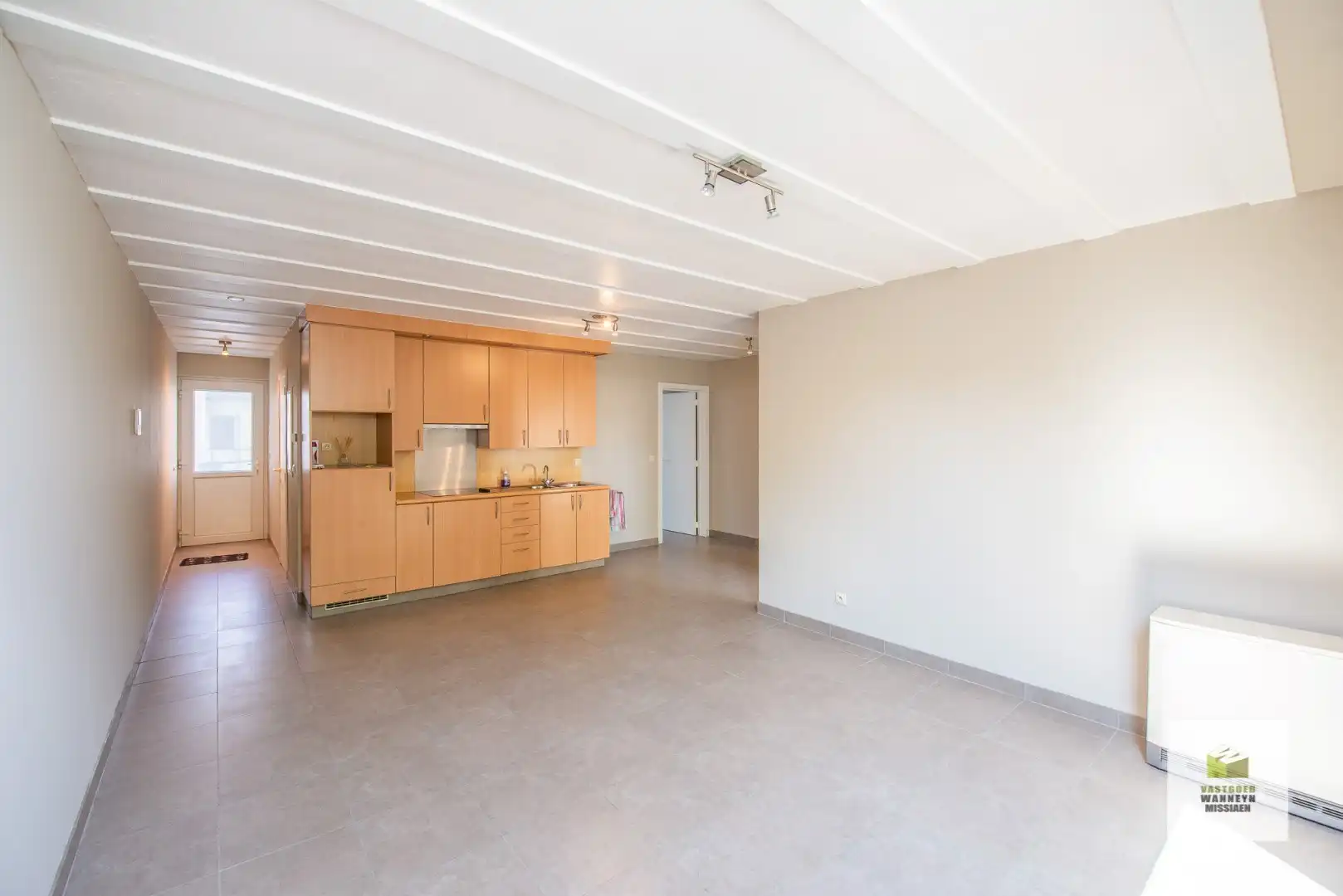 Opbrengsteigendom te koop te Torhout: netto rendement 4,5%! foto 3