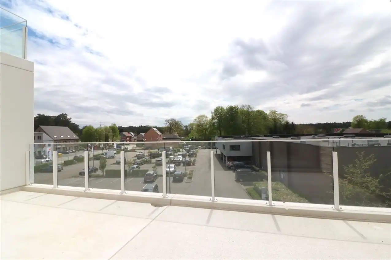 Bosrijke omgeving, enerzuinig, uniek concept foto 15