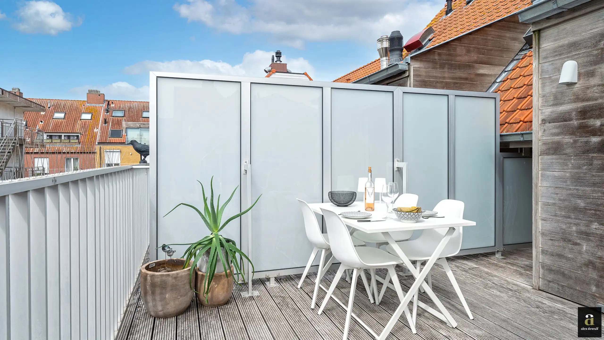 Rustig gelegen duplex-appartement met ruim terras in Knokke. foto 4
