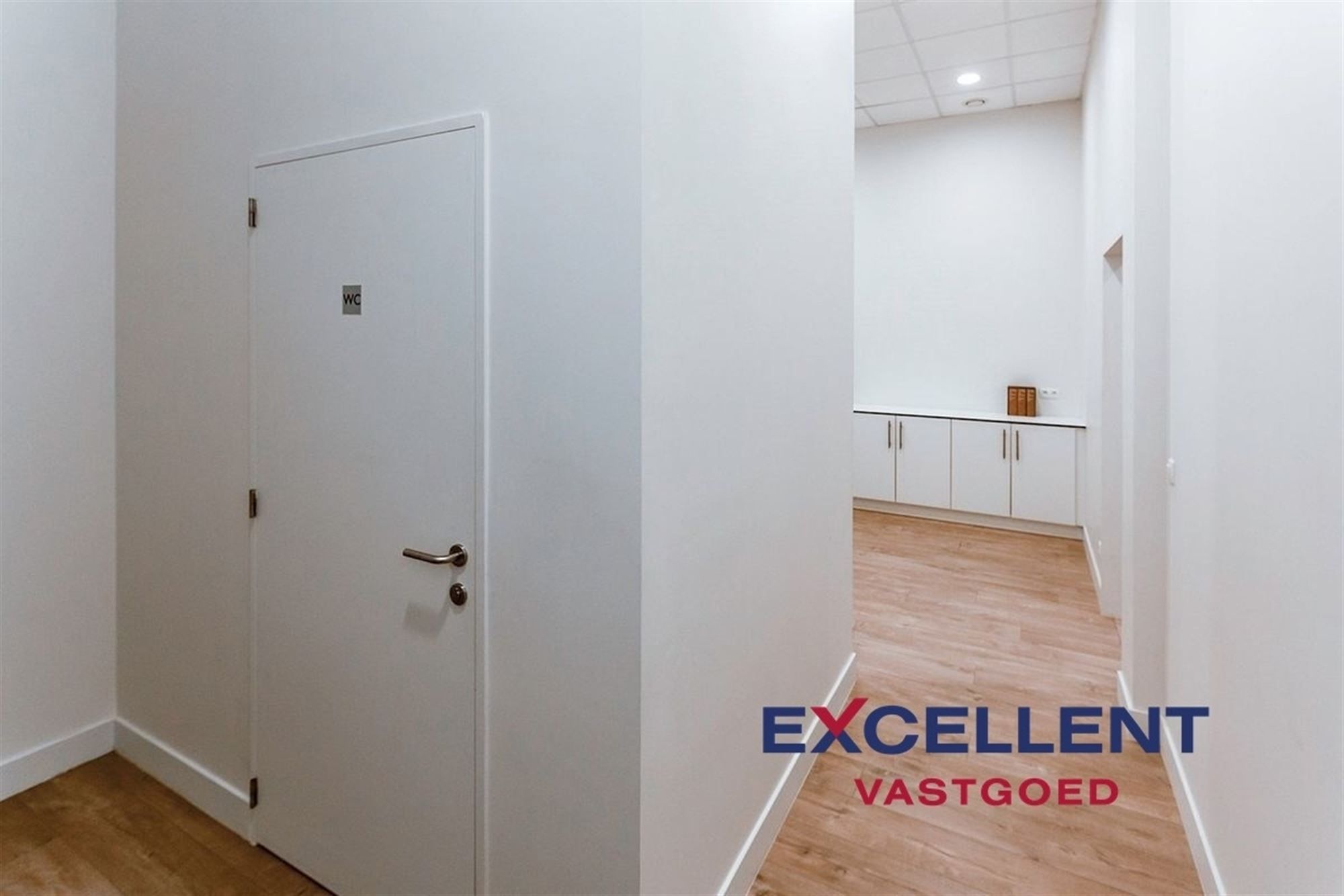 Atelier met etalage te huur op centrale locatie Deinze foto 5