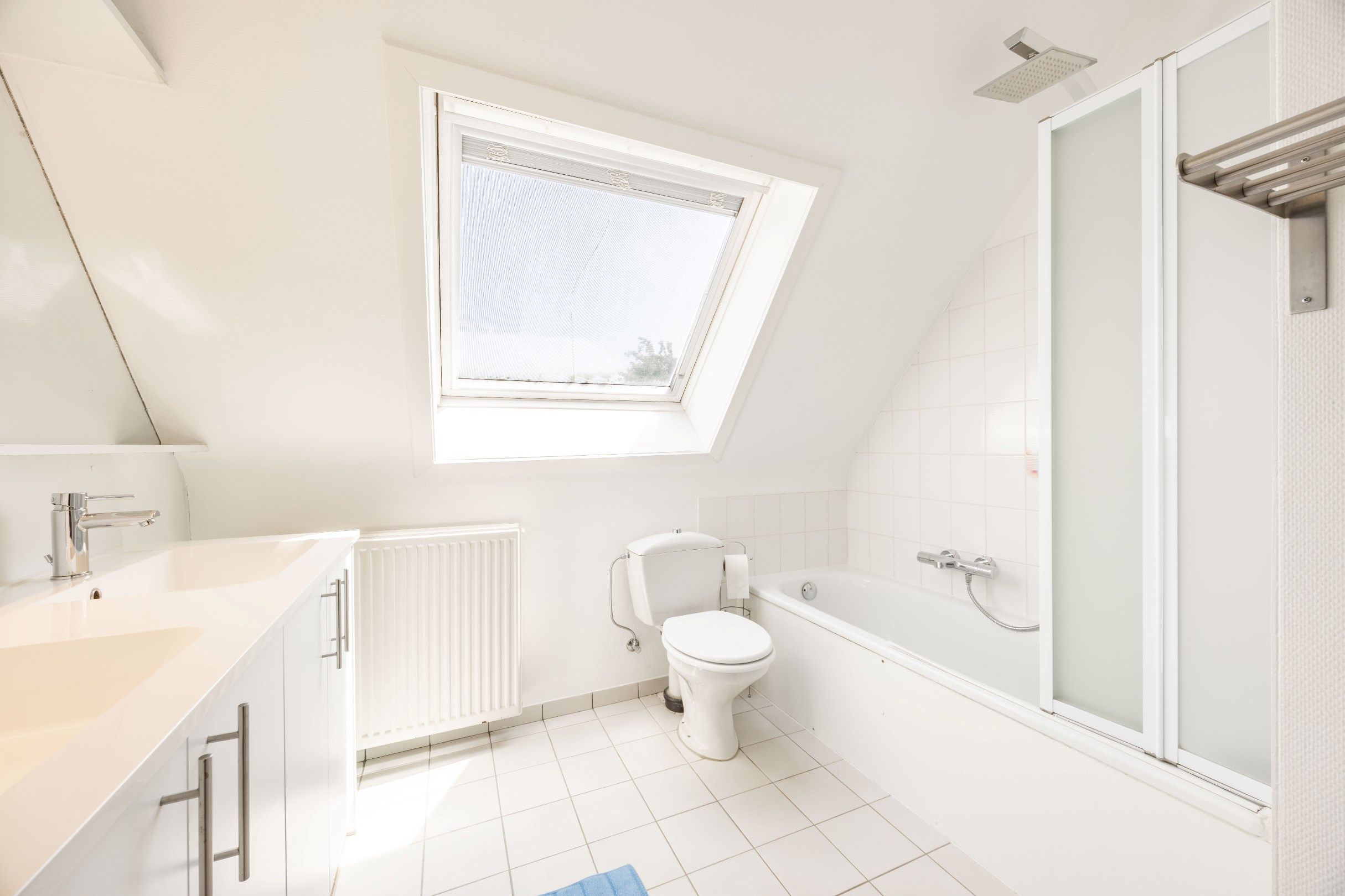 VERZORGDE PAREL MET RUIMTE foto 23