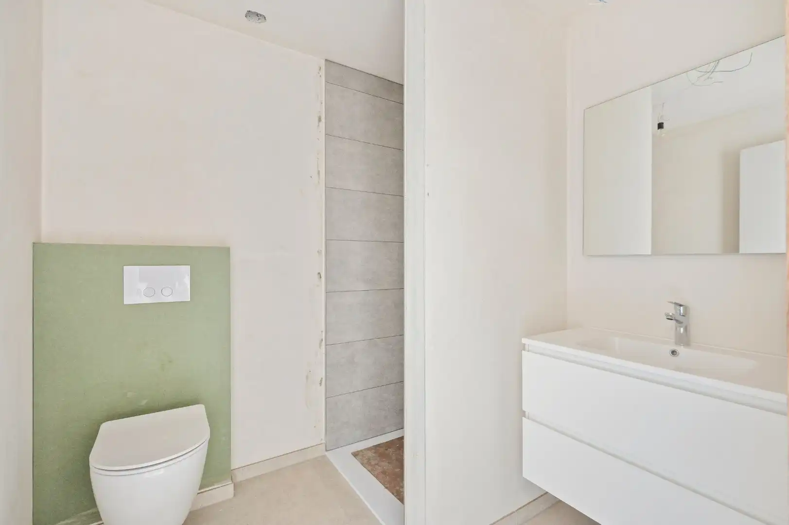 DUPLEX NIEUWBOUWAPPARTEMENT MET 2 SLPKS EN RUIM TERRAS TE GELUWE foto 21