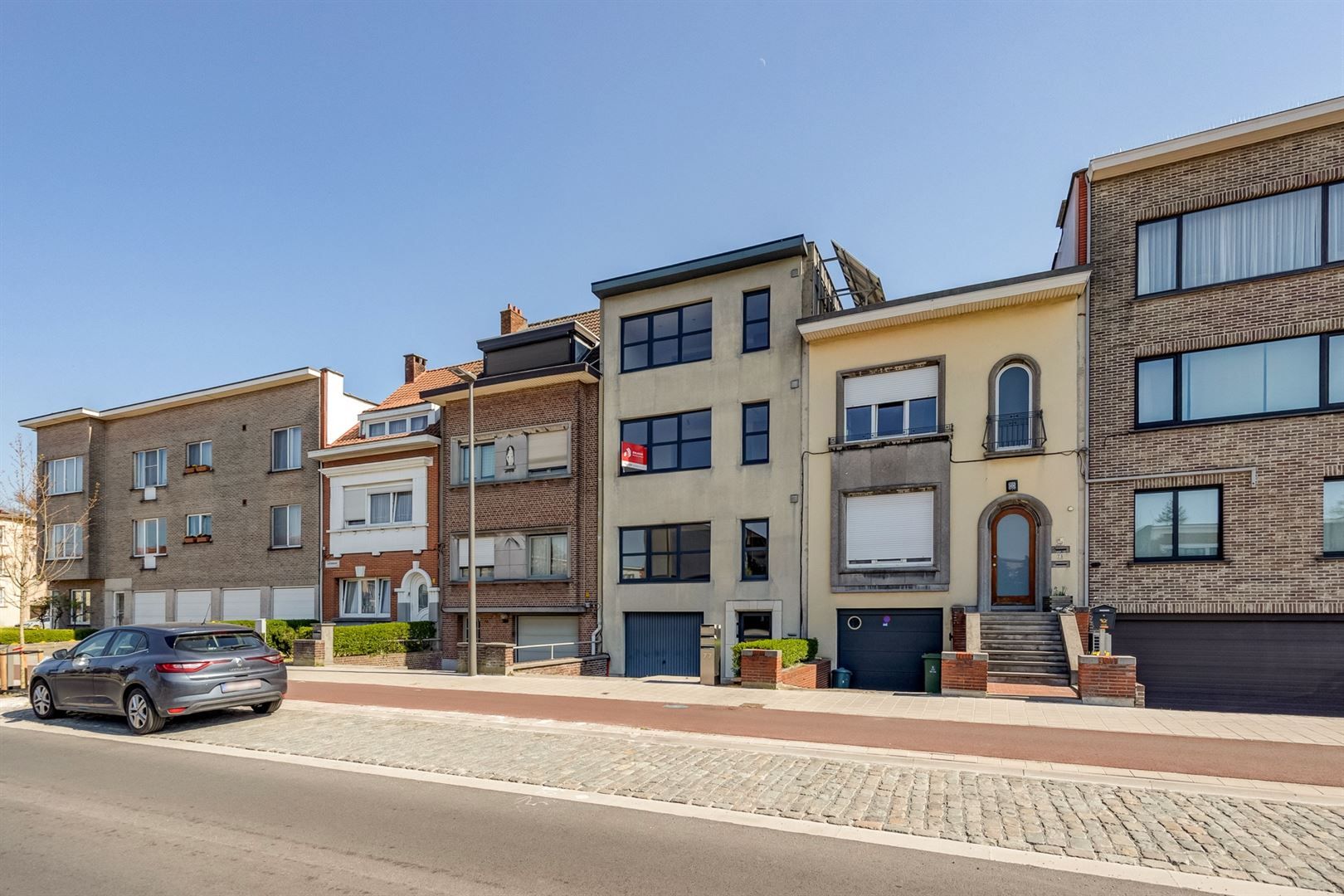 Instapklaar appartement met twee slaapkamers  foto 14