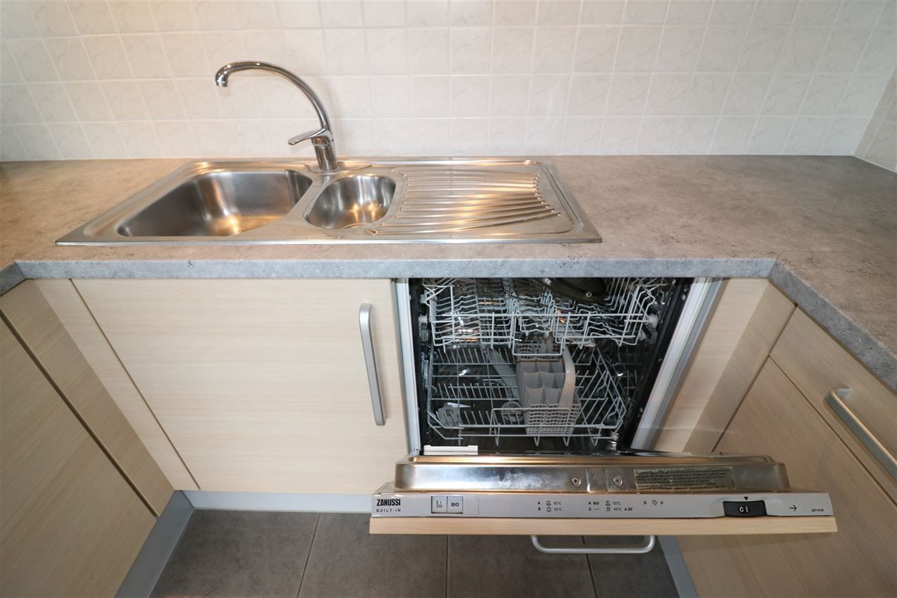 Duplex met groot terras, twee slpk en afgesloten garage foto 31