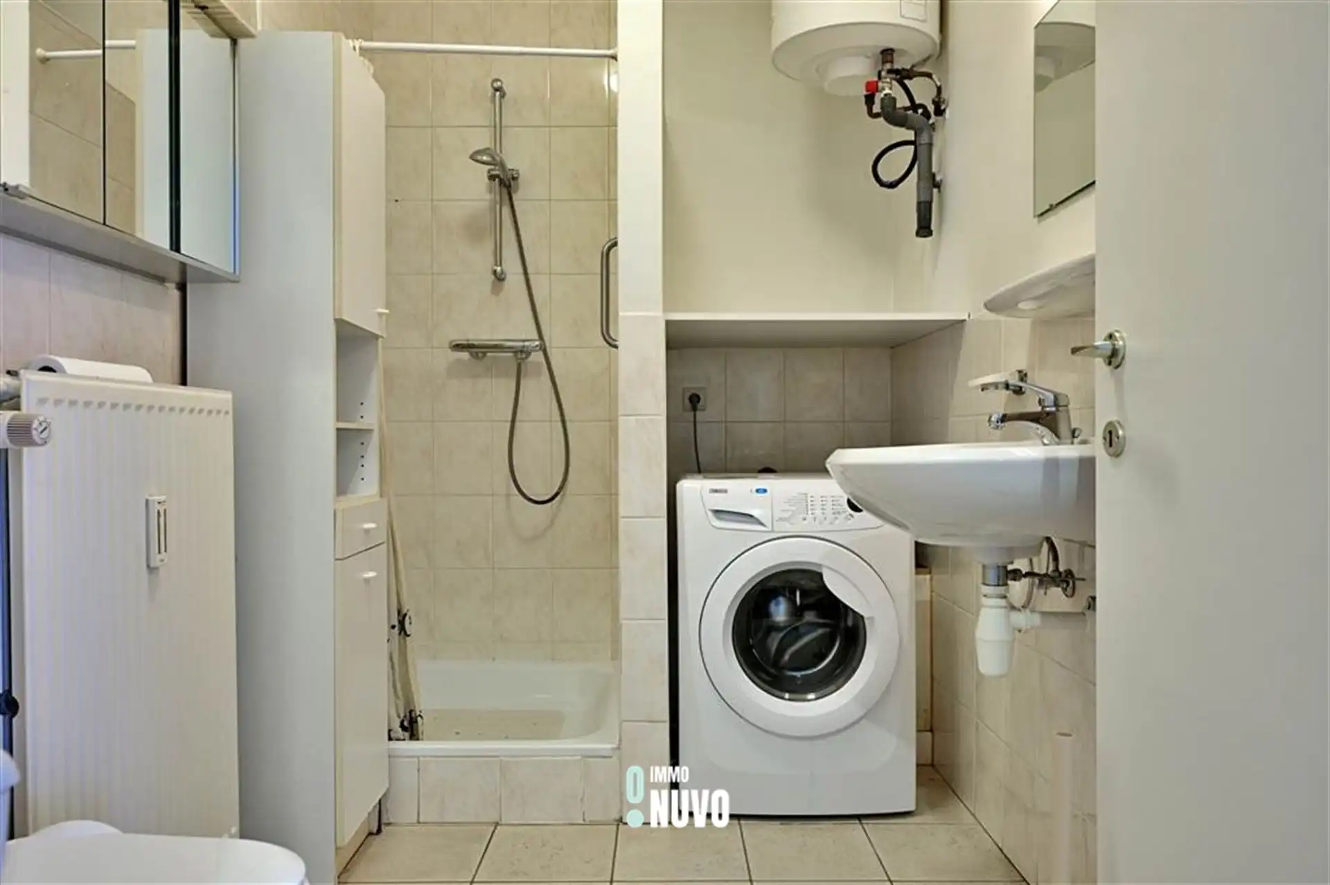 Gemengd gebouw foto 25