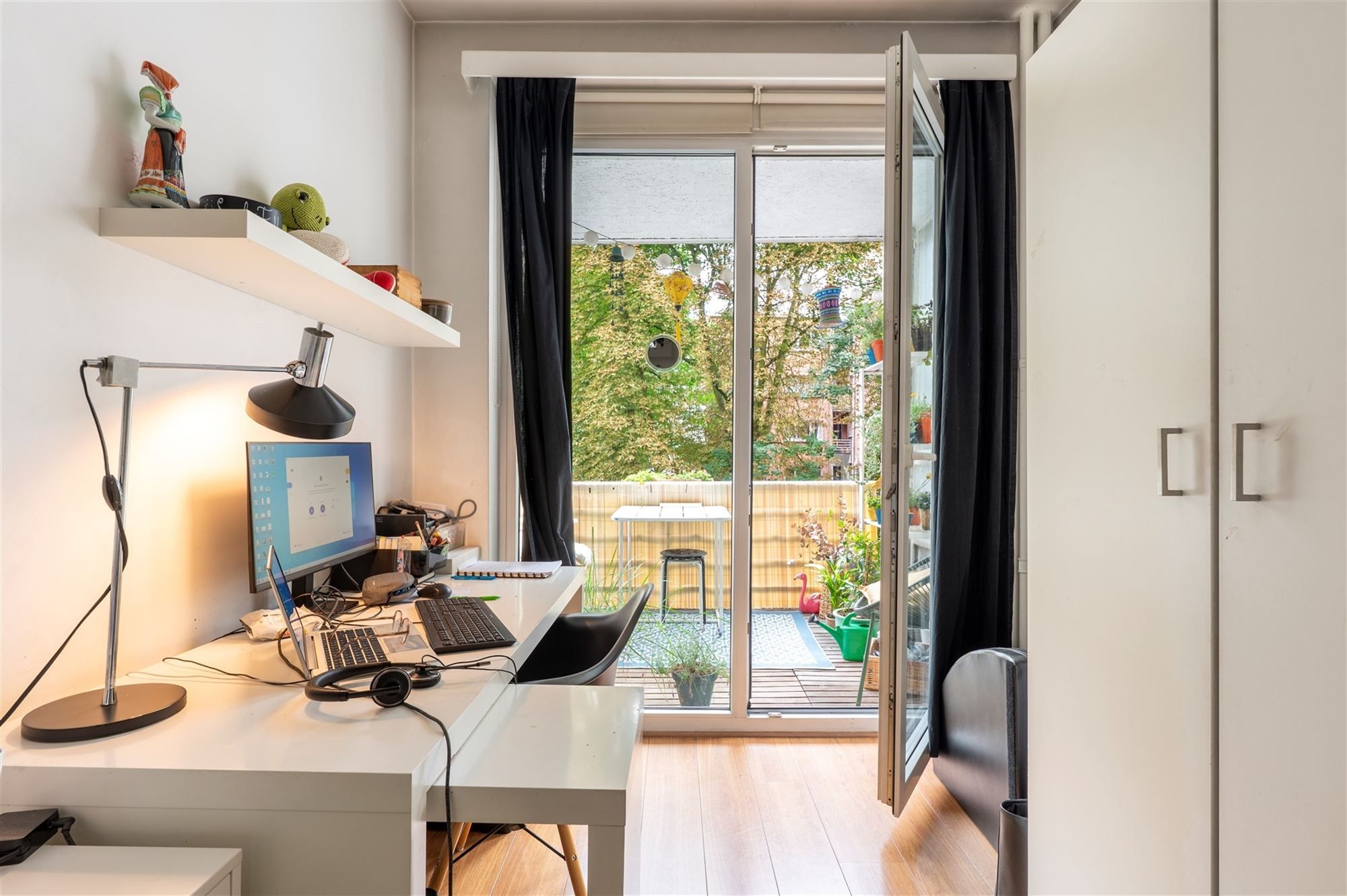 Ruim 2 slk appartement met terras foto 13