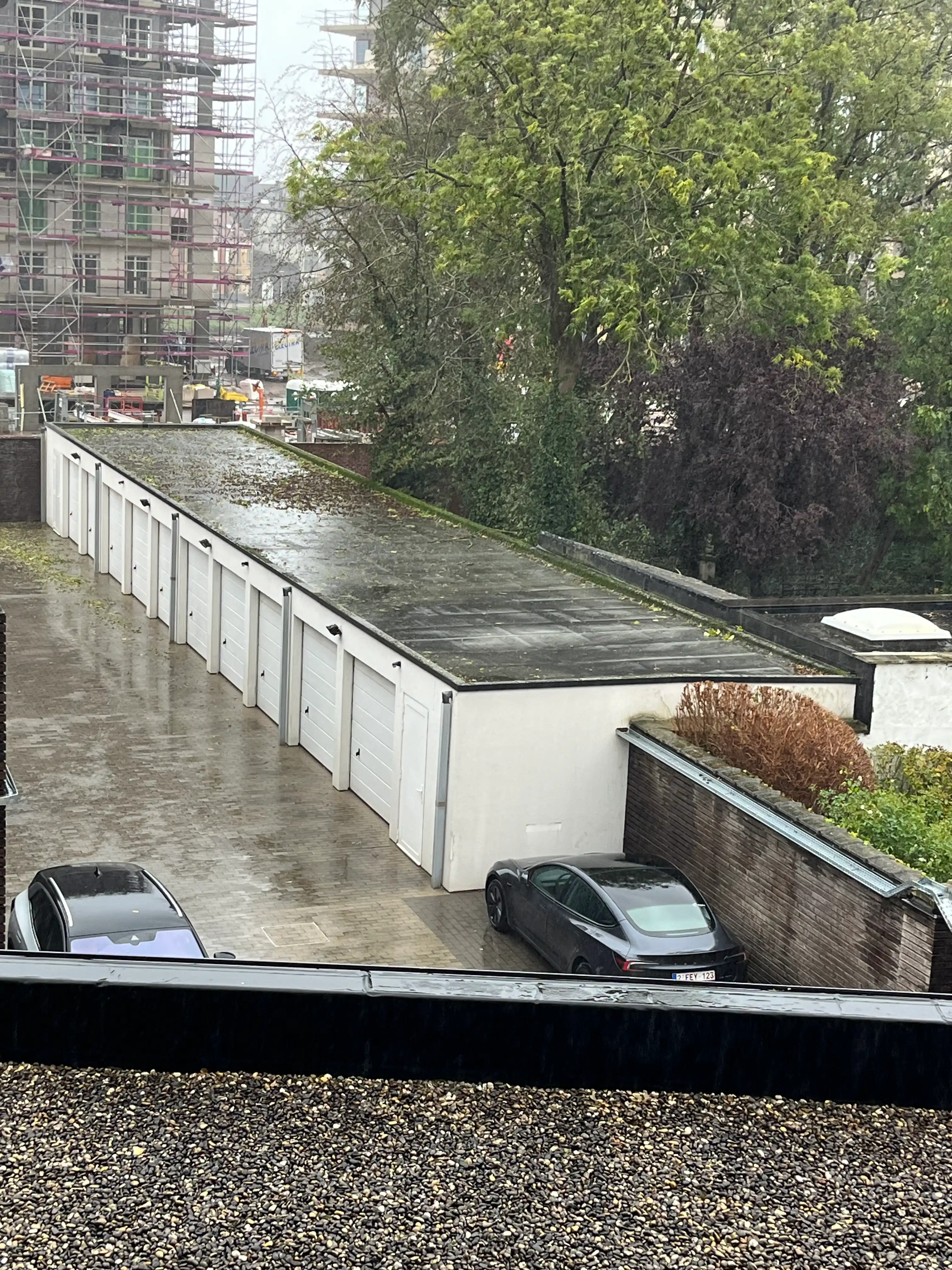 Ruim appartement met aangenaam zonneterras foto 23