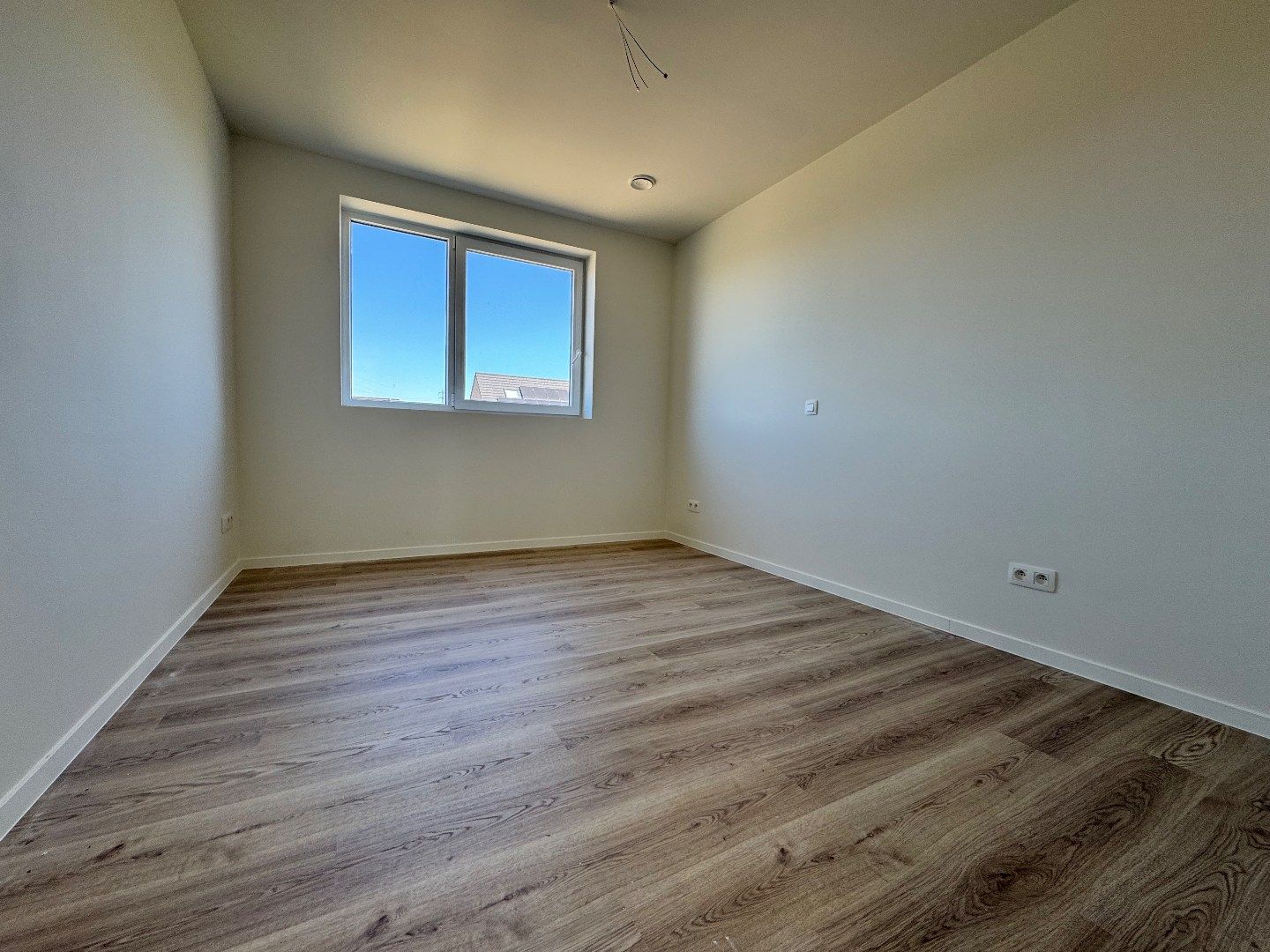 Nieuwbouwwoning met 3 slaapkamers en autostandplaats te Roeselare foto 13