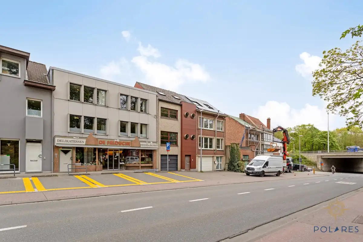 handelspand met ruime woning foto 2