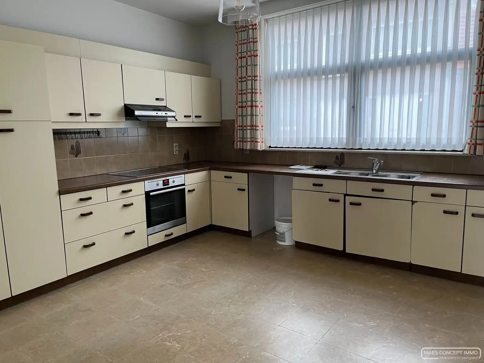 Centraal gelegen woning te huur in Anzegem foto 3