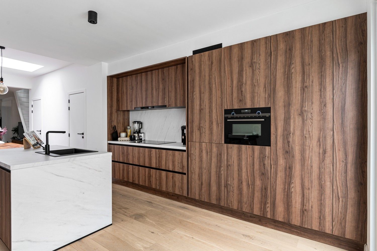 Kwalitatief gerenoveerde woning Te Koop op toplactie binnen de Lierse stadsvesten foto 7