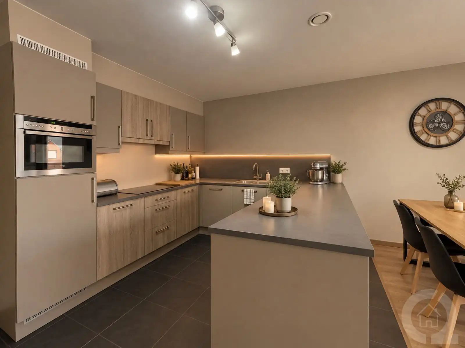 Appartement te huur foto 8
