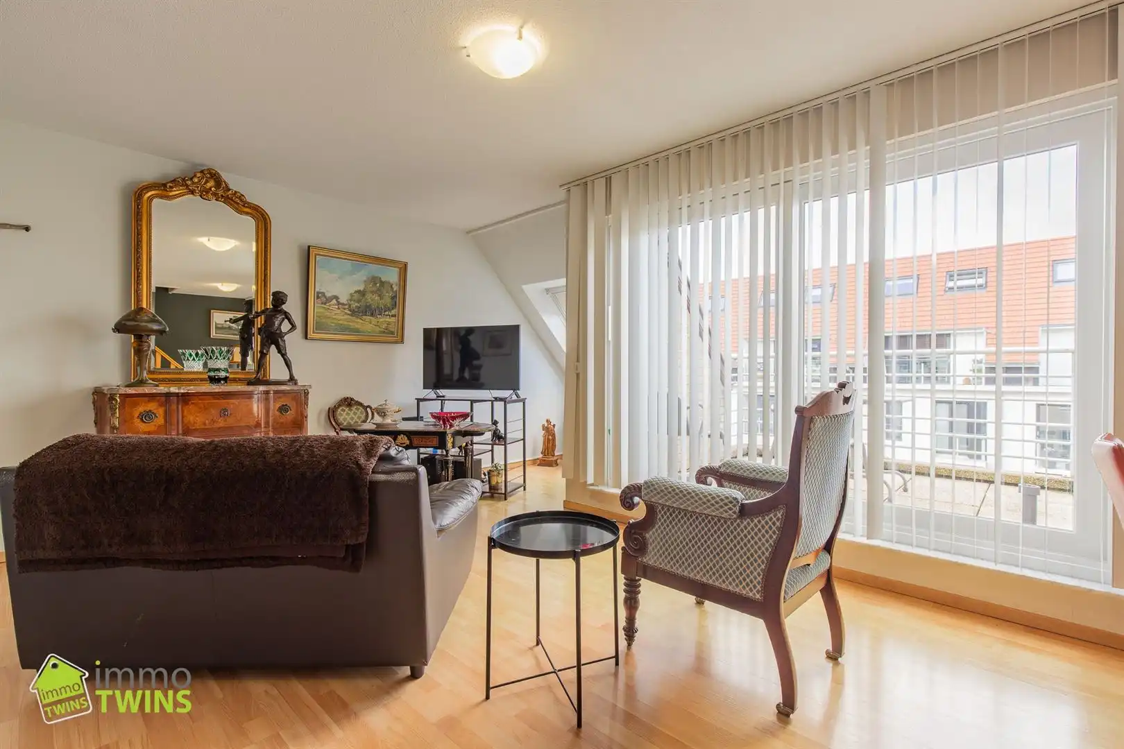 Ruim duplex appartement met terras te Bredene  foto 9