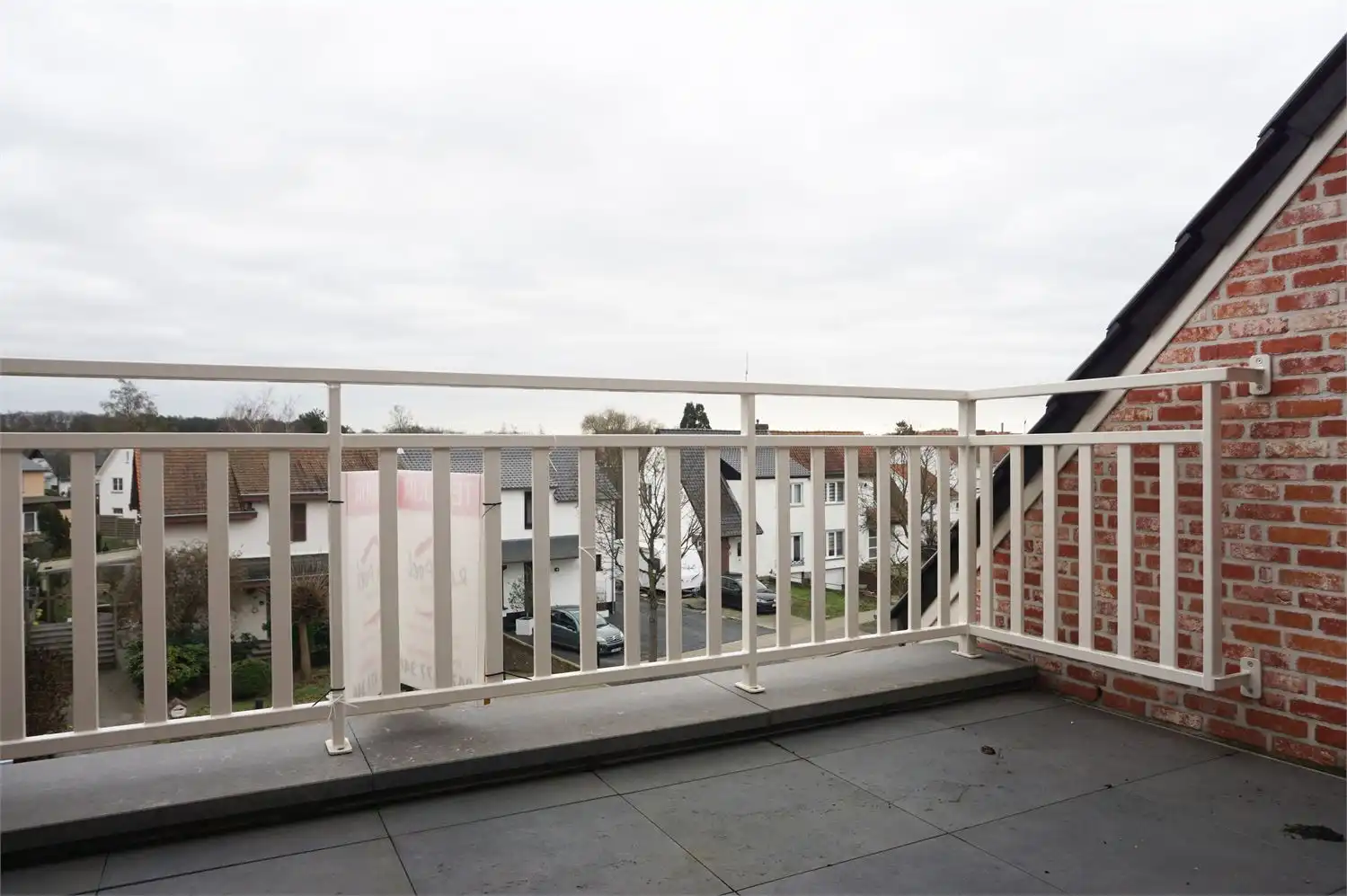 Duplex appartement met terras, 2 slaapkamers en dubbele autostaanplaats in centrum Paal foto 14