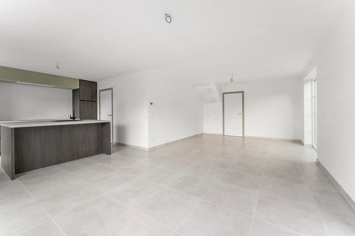Nabij het centrum van Ronse bouwt Hectaar halfopen woningen foto 6