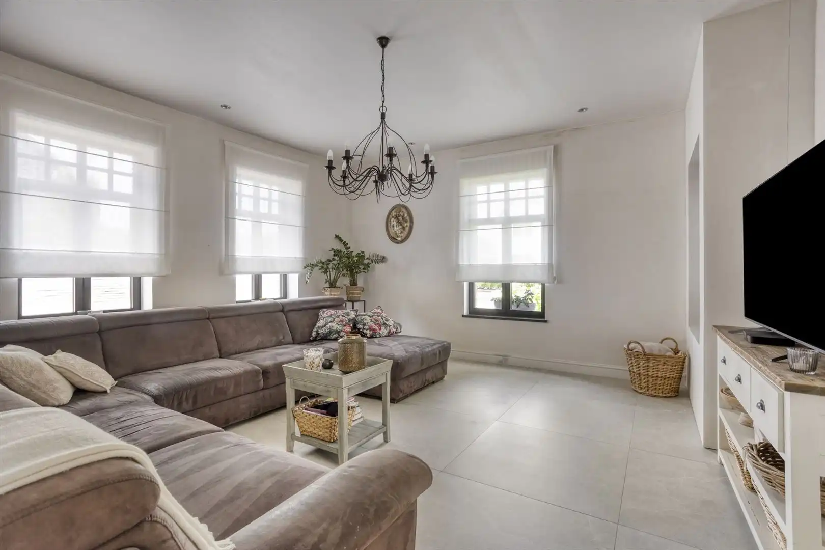 TE KOOP: Riante nieuwbouwwoning met zorgwoning te Zonhoven! foto 5